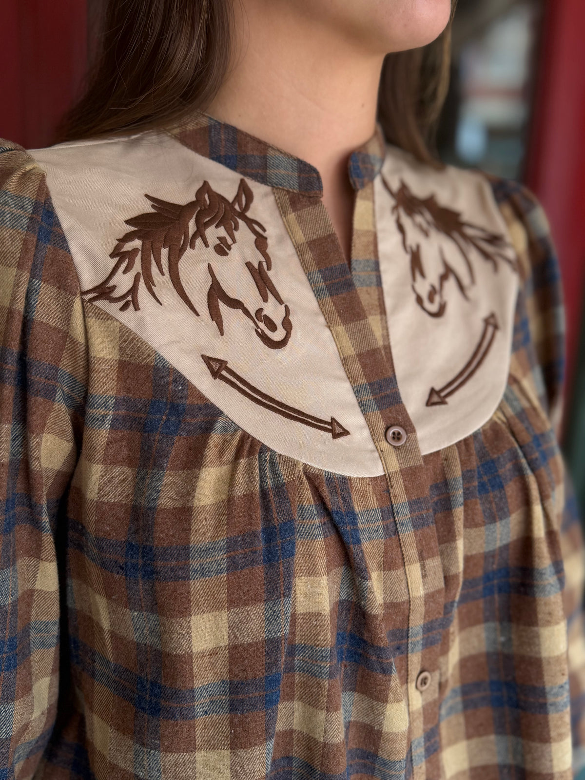 Ranch Reins – Embroidered Horse Plaid Top