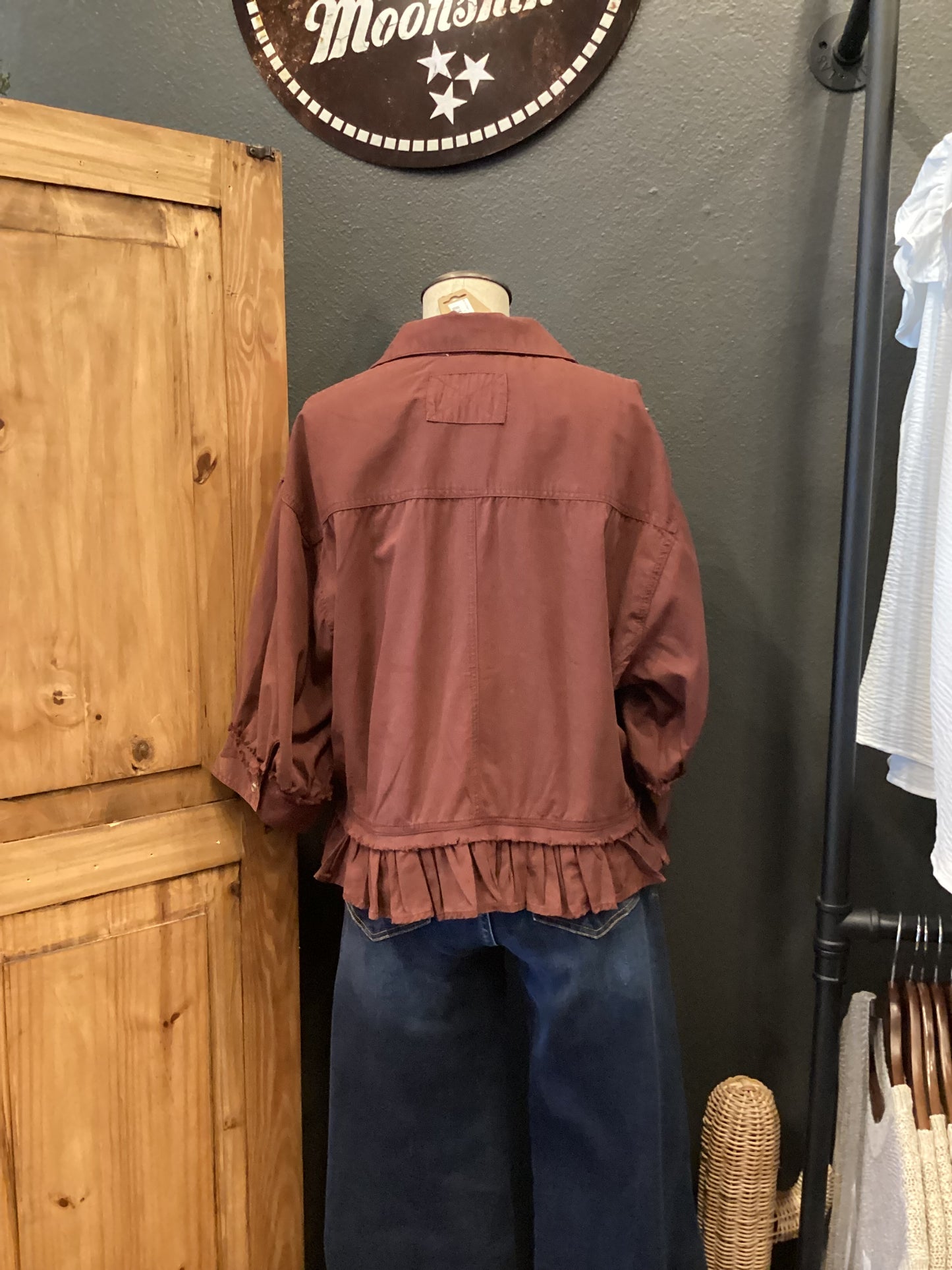Wine Horizon – Ruffle Hem Shirt