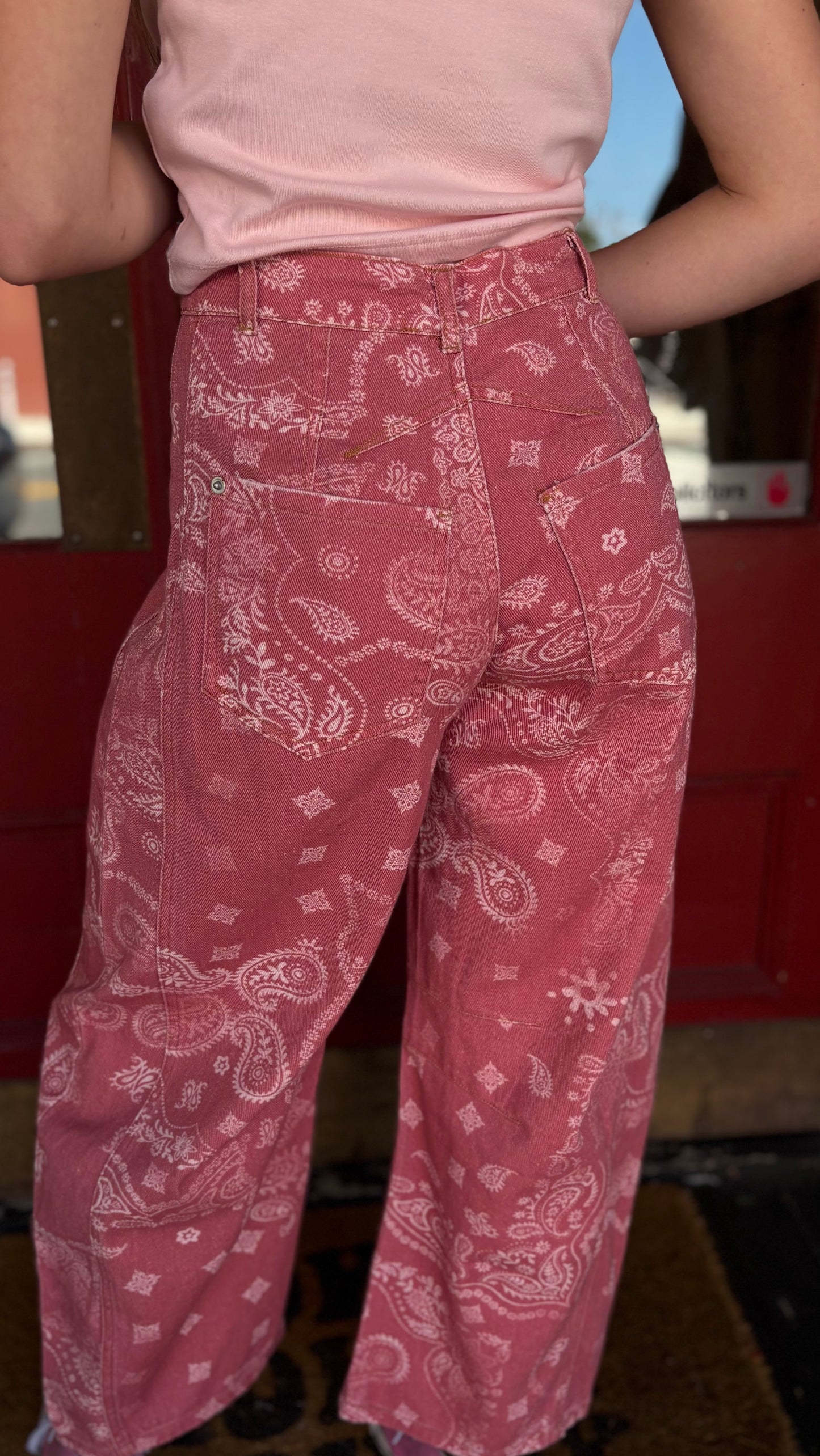 Rose Rebel – Bandana Barrel Jeans