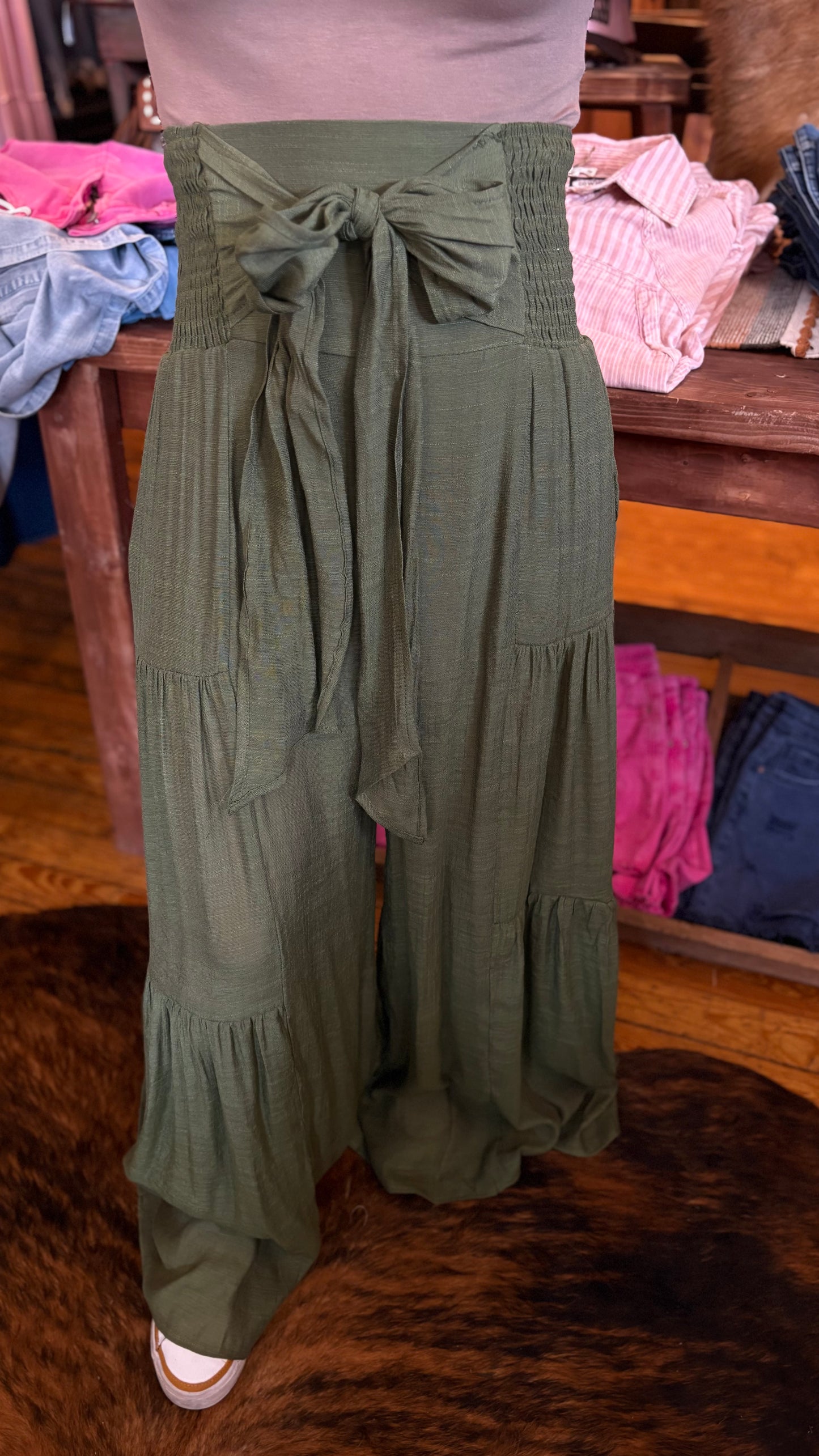 Earthbound Olive – Wide Leg Pants