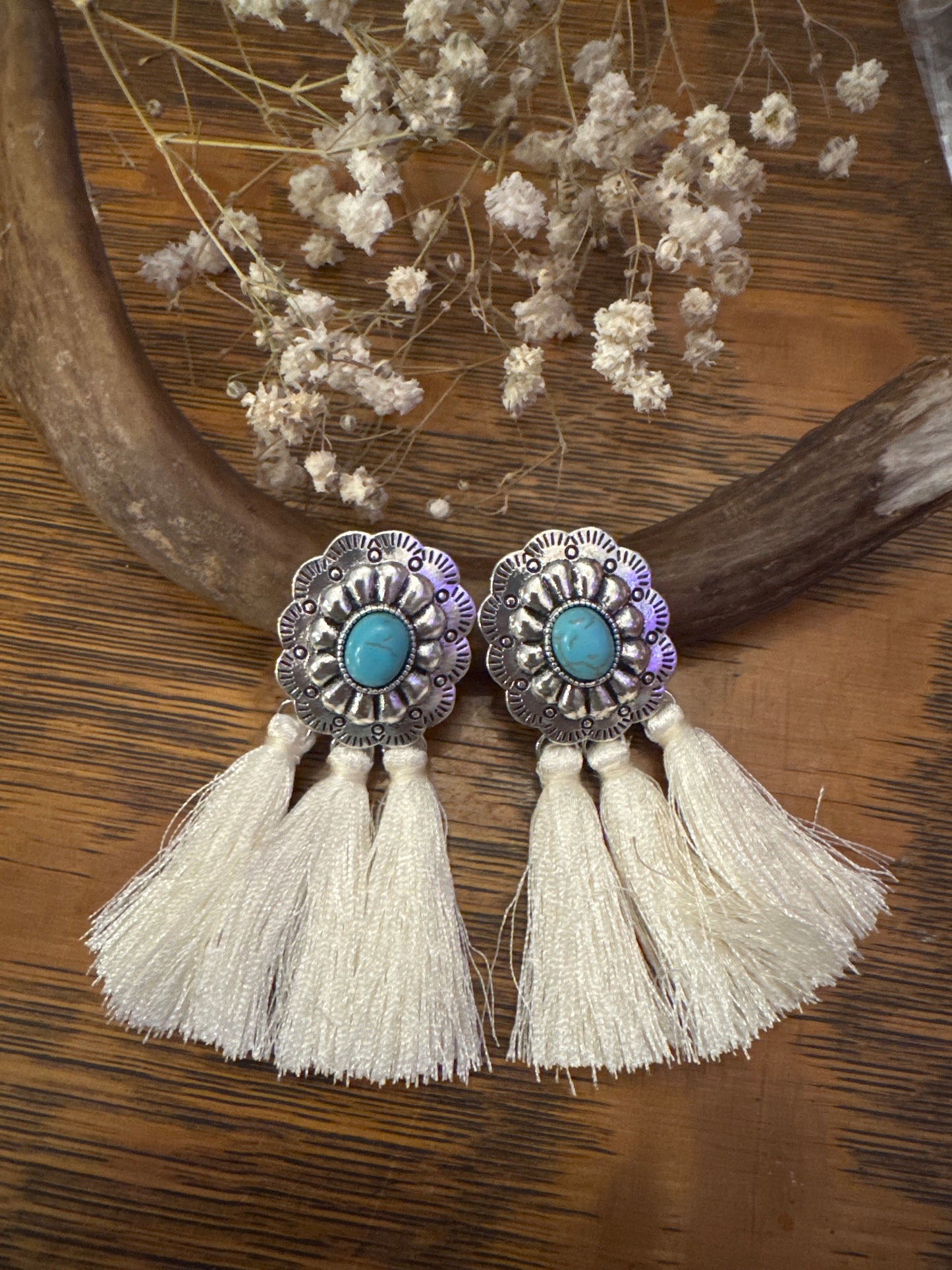 Ivory Lush - Earrings