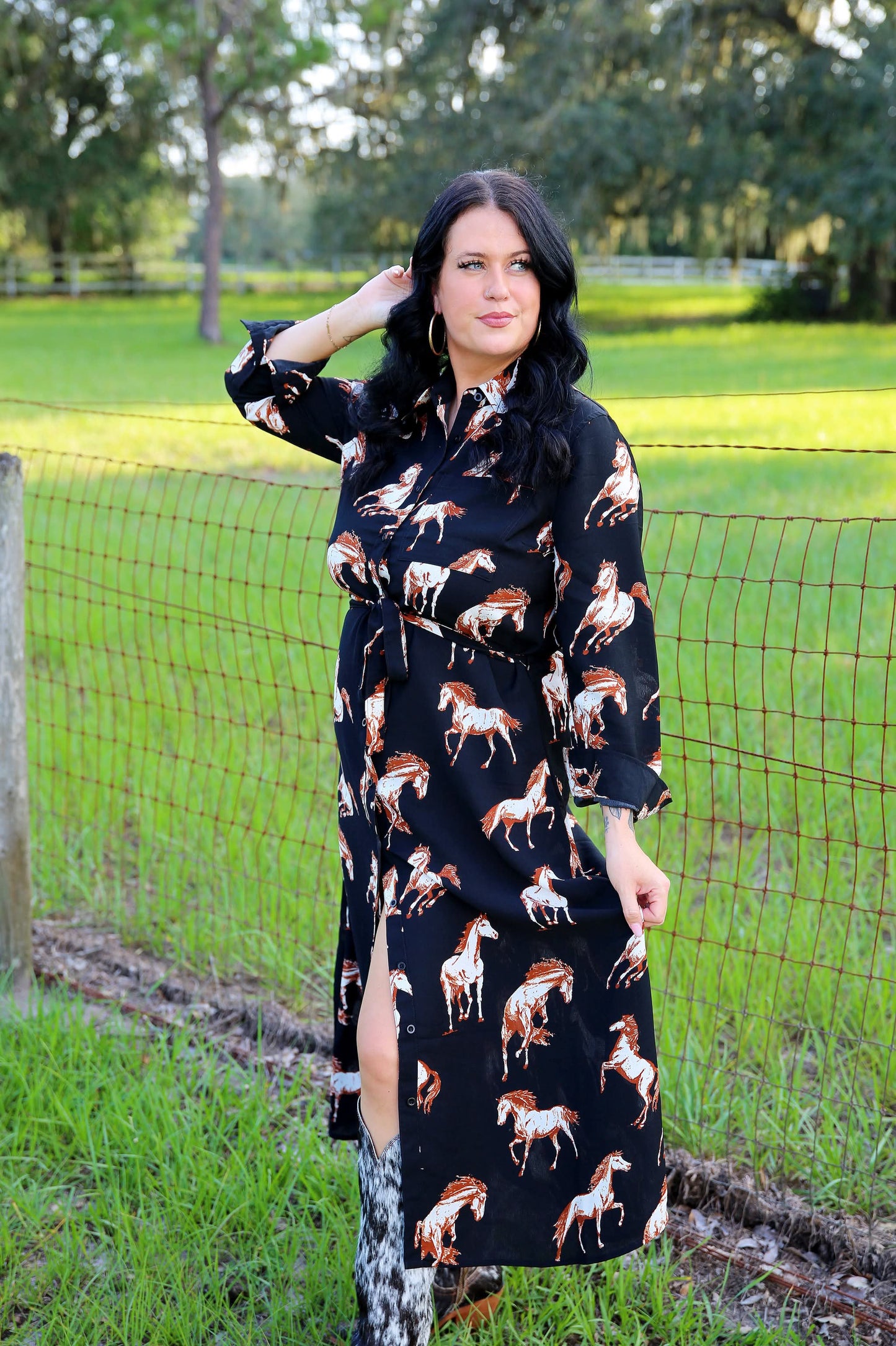 Wild Mustang – Black Button Down Dress