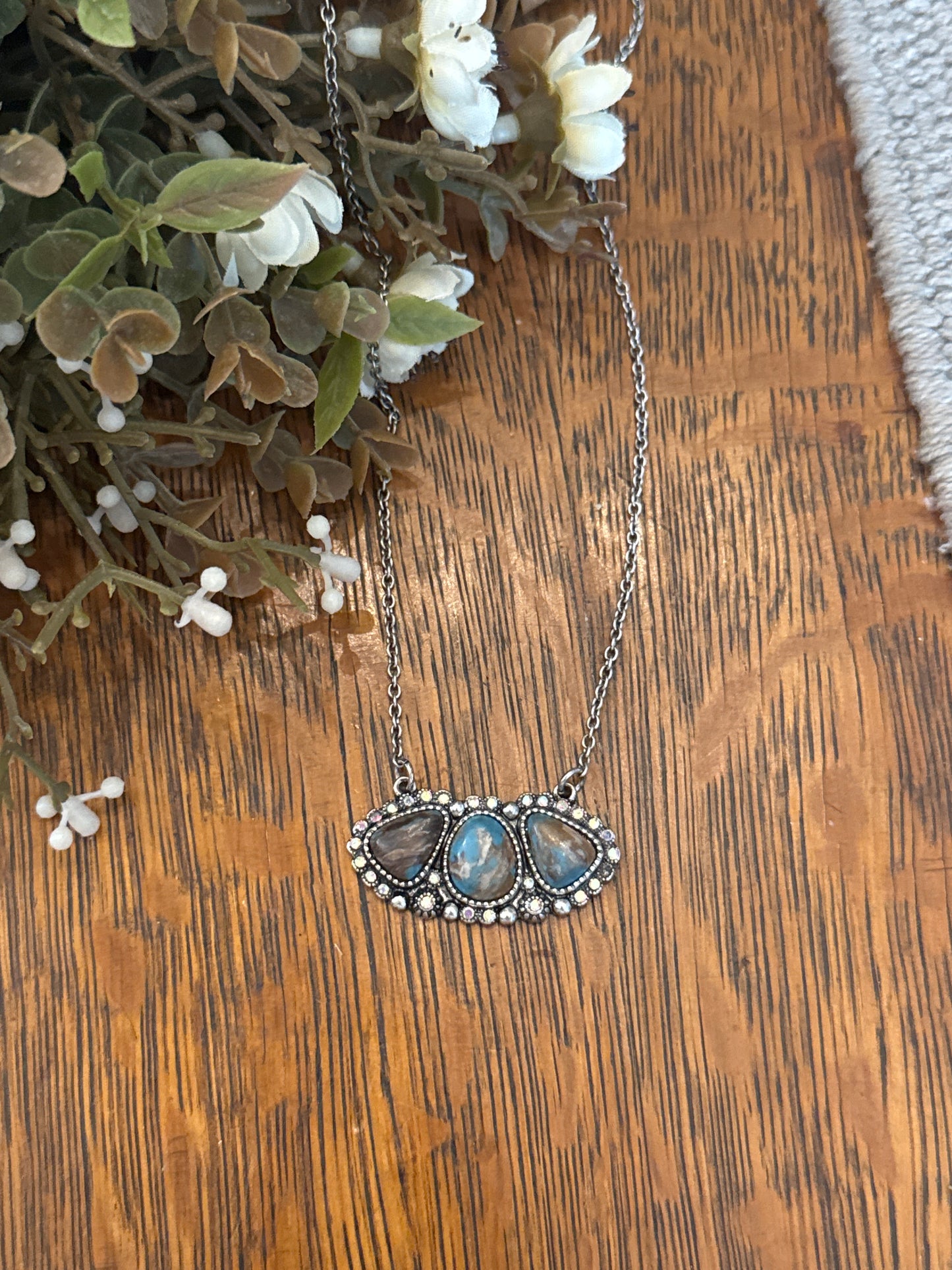 Trough Water Trio - Necklace