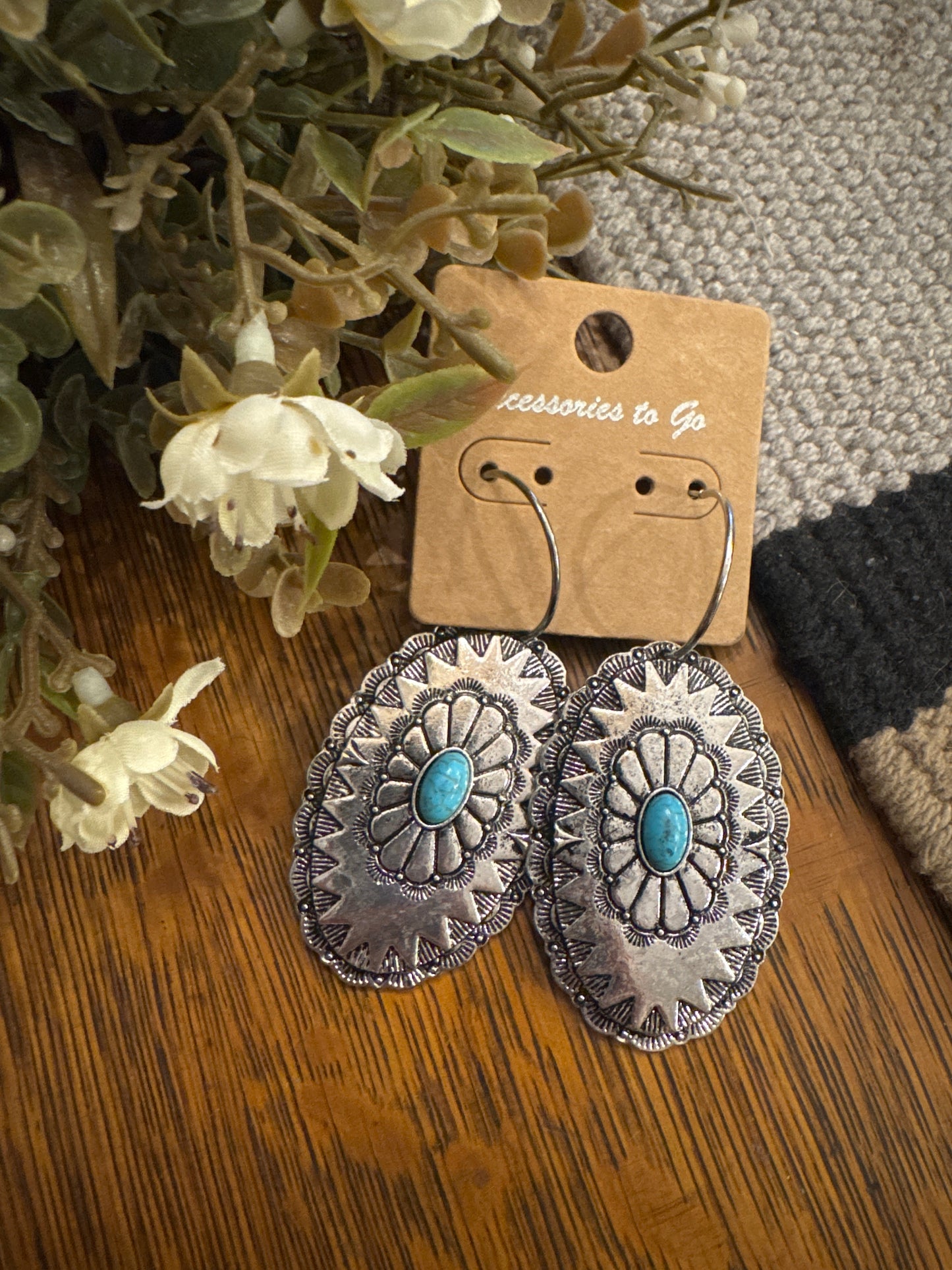 Mega Concho - Hoop Earrings