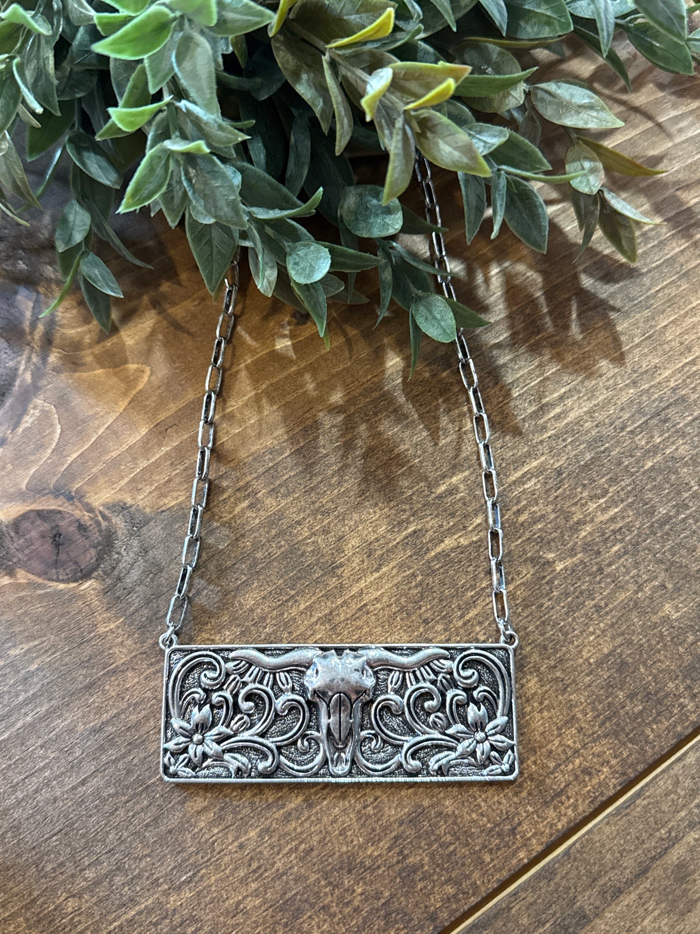Tool Bull Skull Bar - Necklace