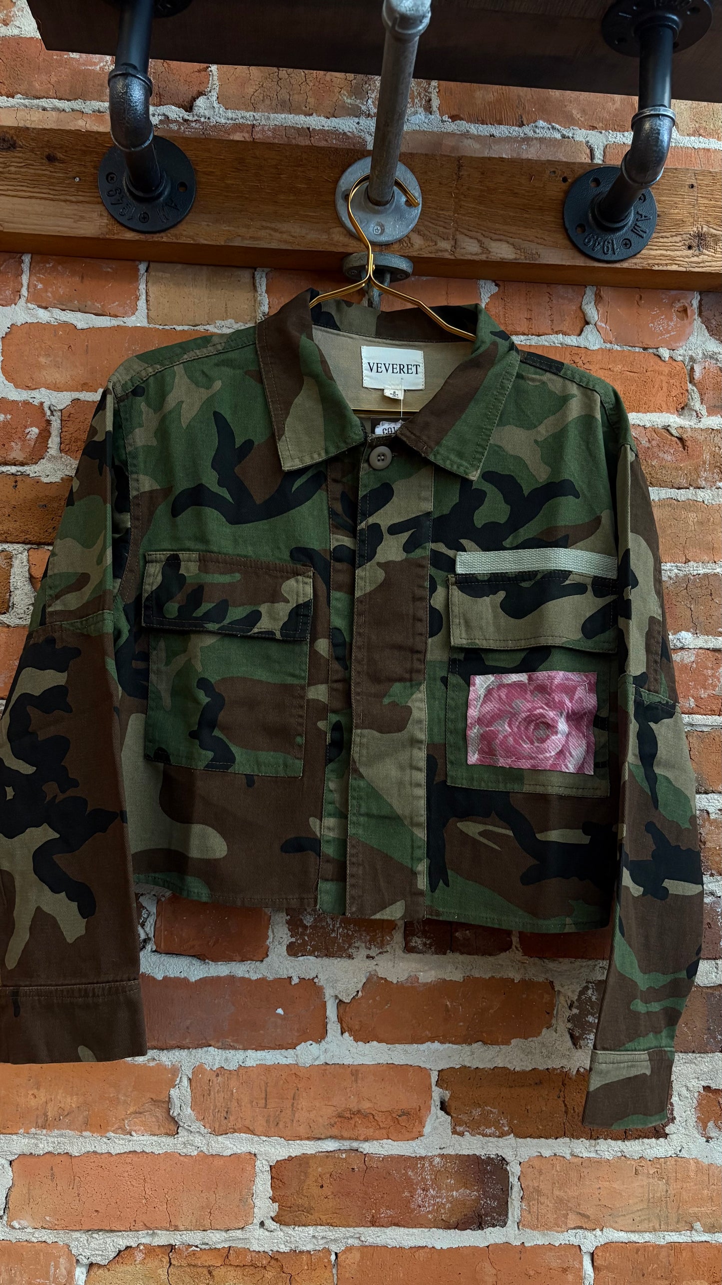 Camo Bloom – Cropped Jacket