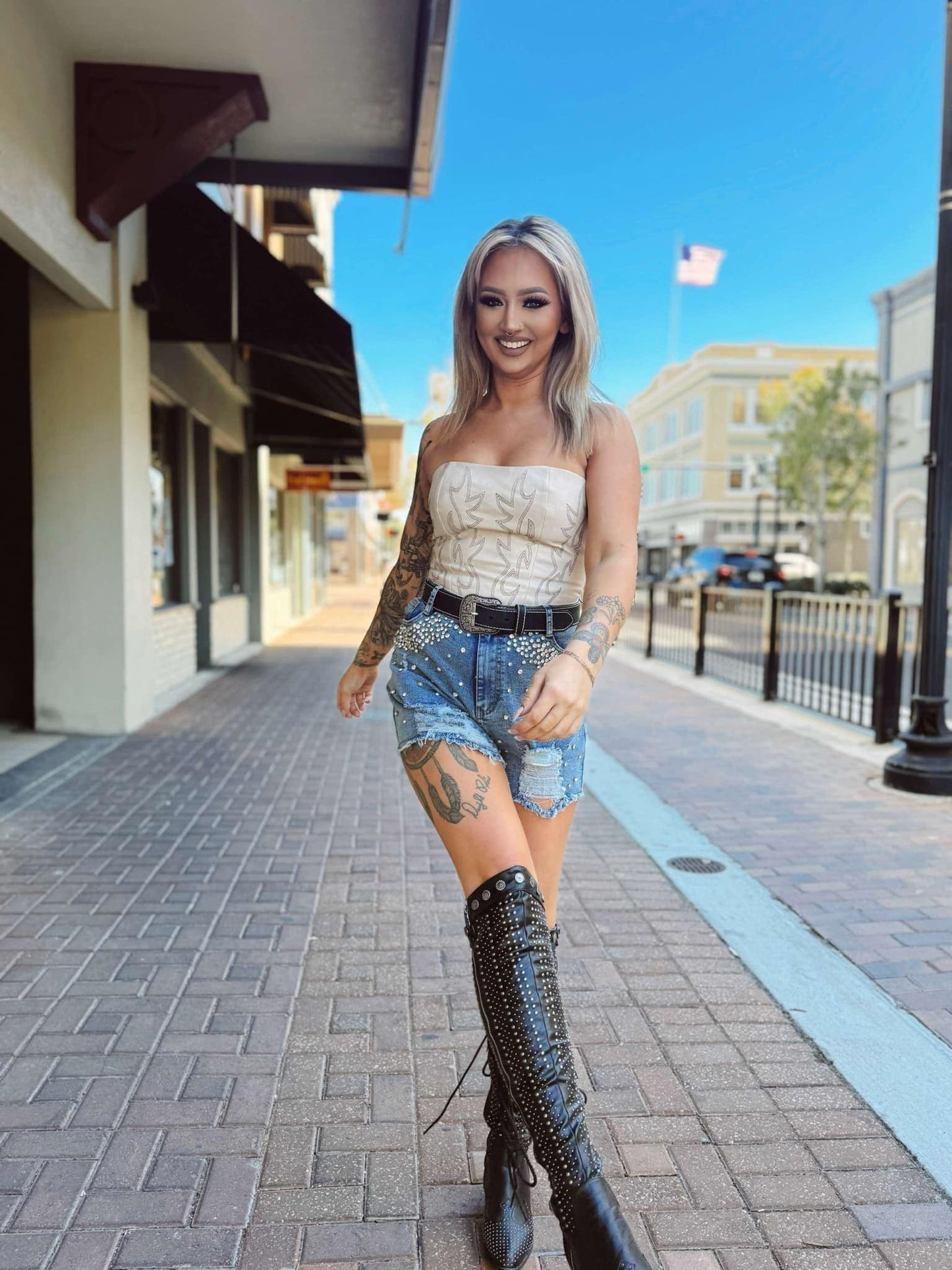 Boot Stitch Corset - Ivory Top