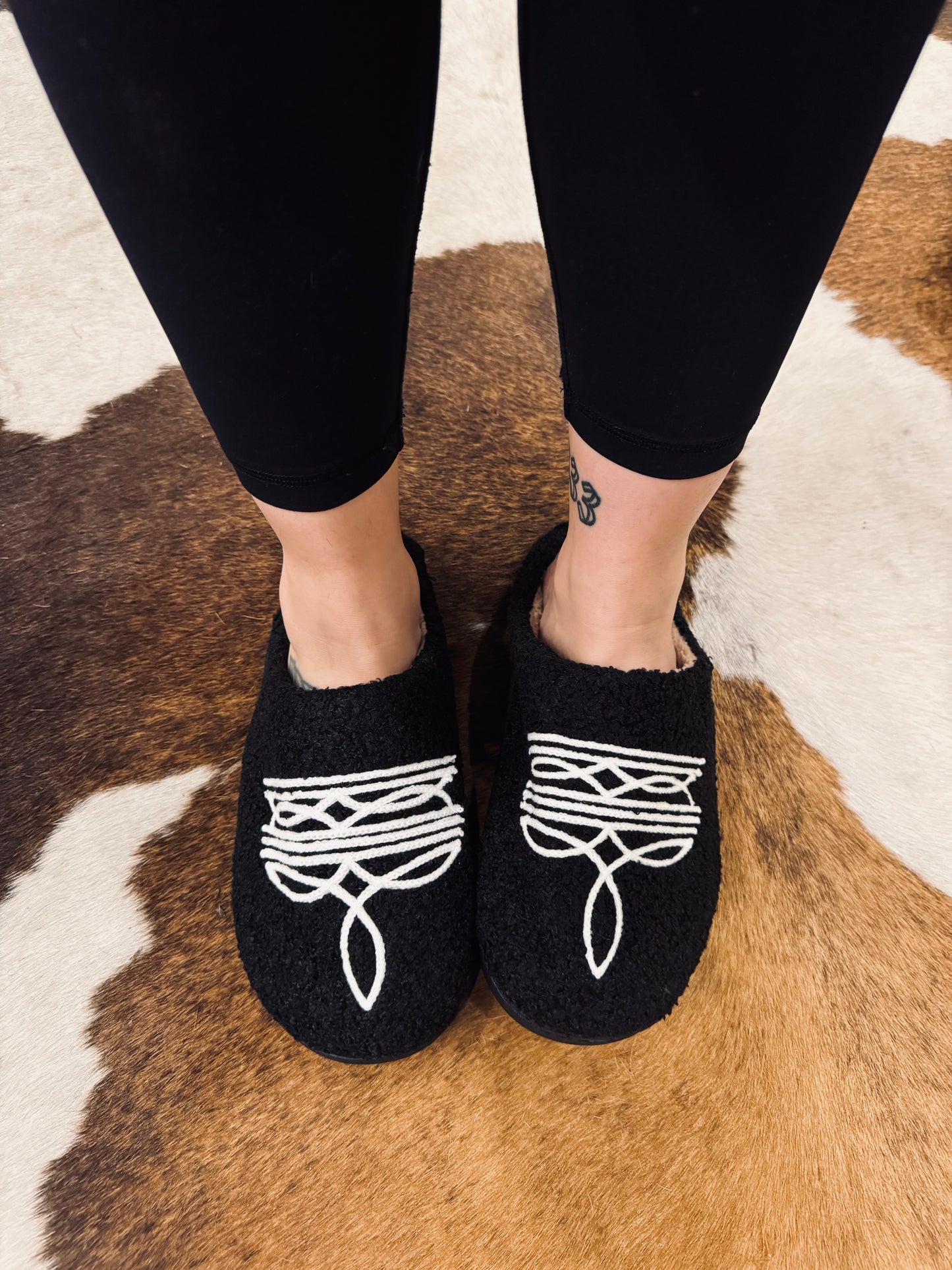 Boot Stitch Slipper - Black