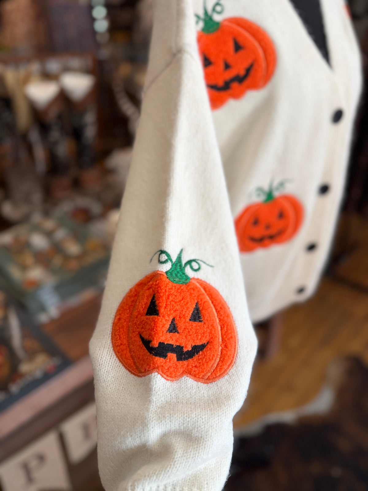 Pumpkin Hollow – Ivory Cardigan
