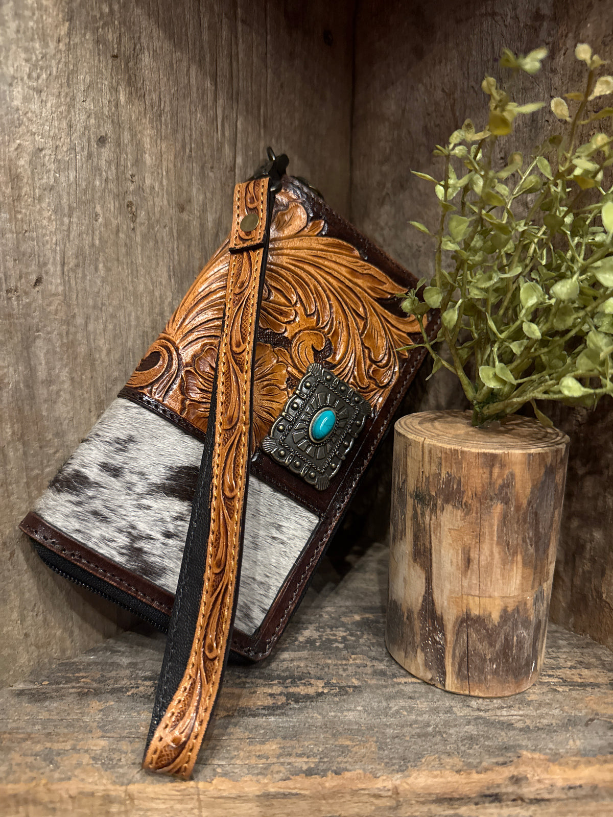 Tooled Concho Cowhide - Wristlet/Wallet