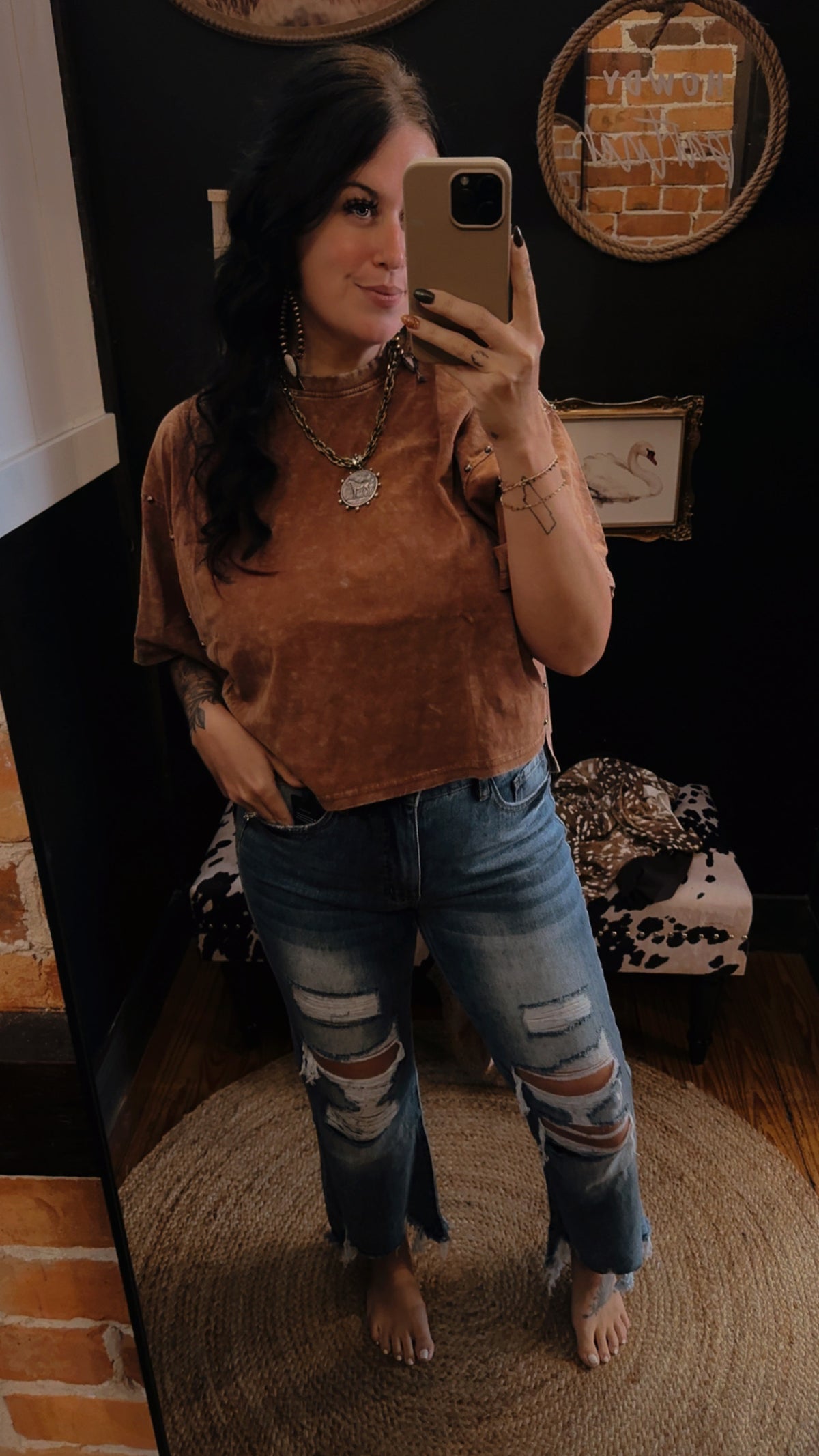 Rough Around the Edges – Mid-Rise Crop Flare Jean