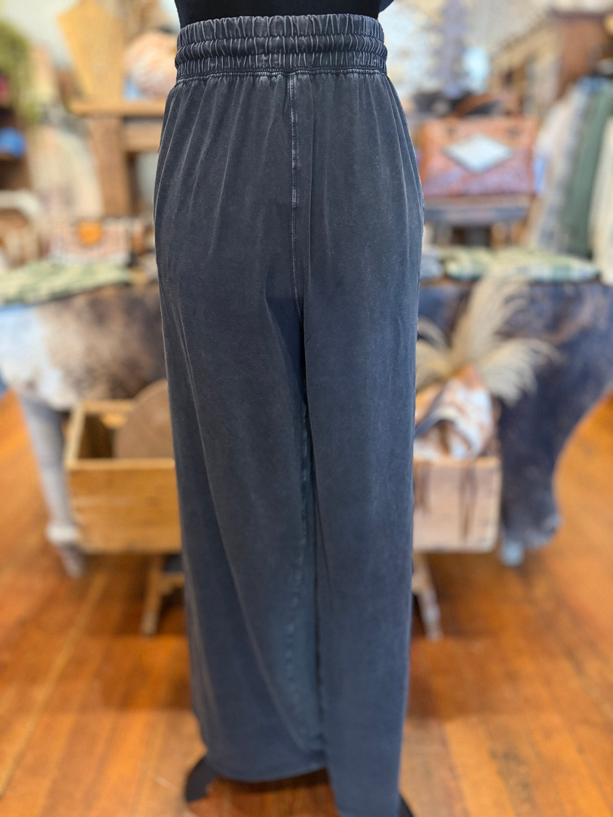 Smoky Mountain Cozy – Charcoal Mineral Wash Wide Leg Pants
