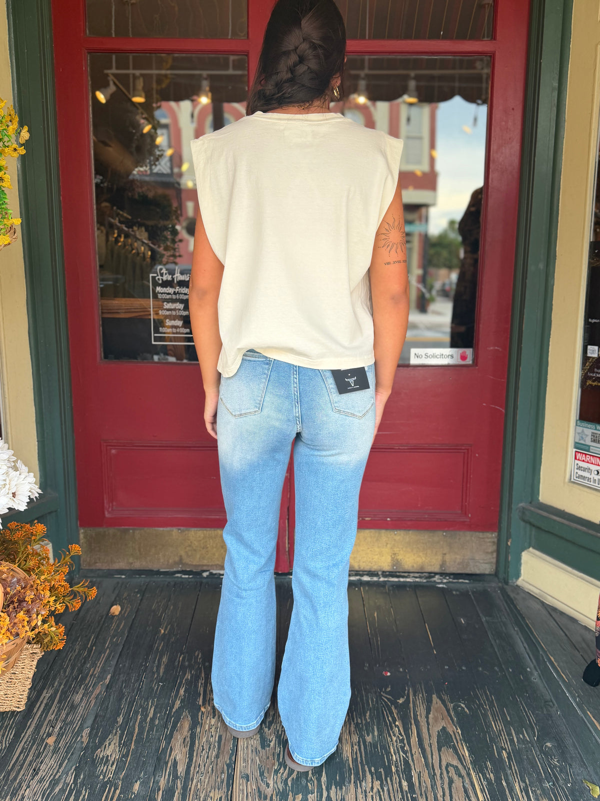 Bad Habit Bootcut – Light Wash Bootcut Jeans