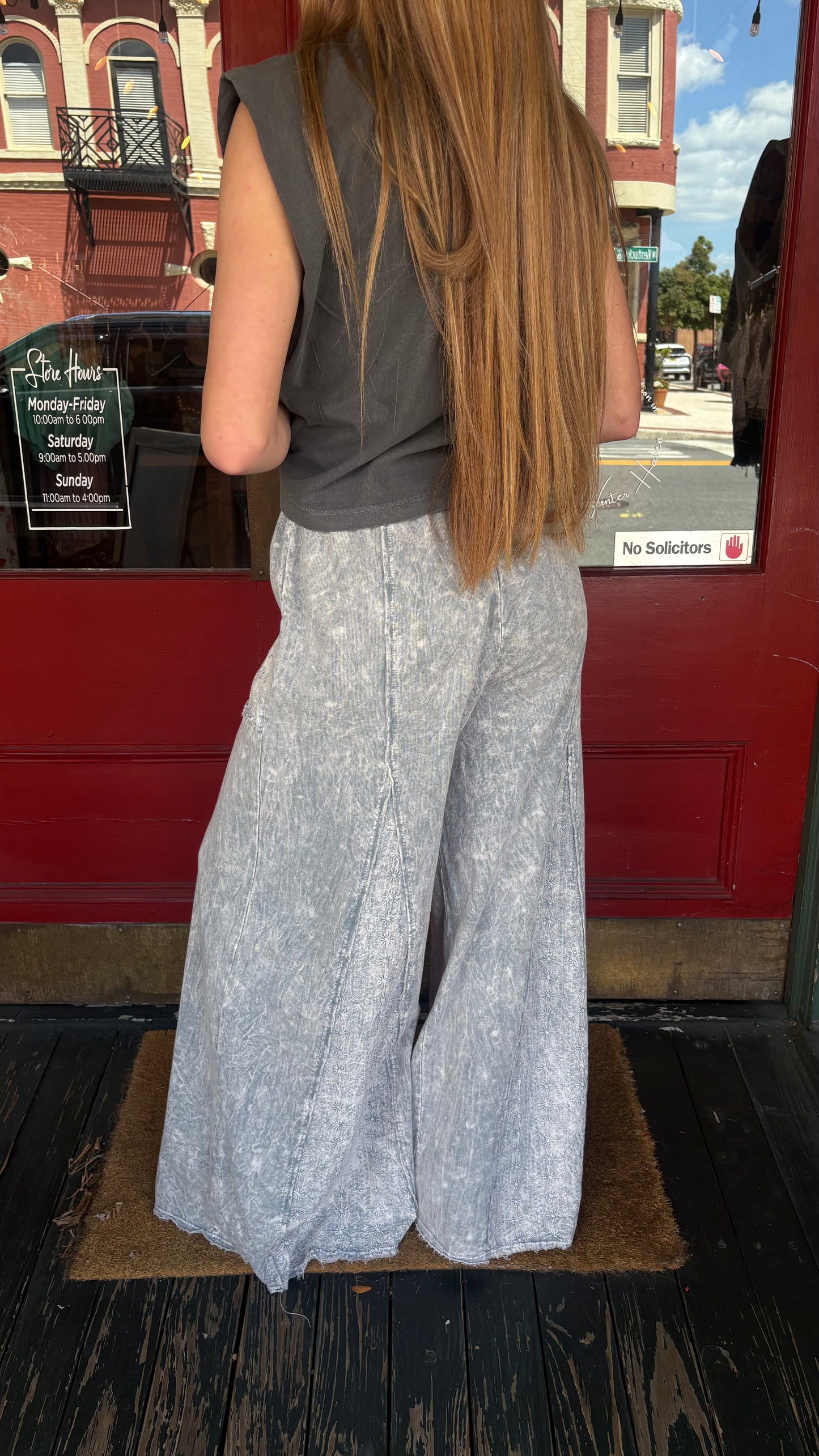 Moonlit Lace ā Grey Flare Pants