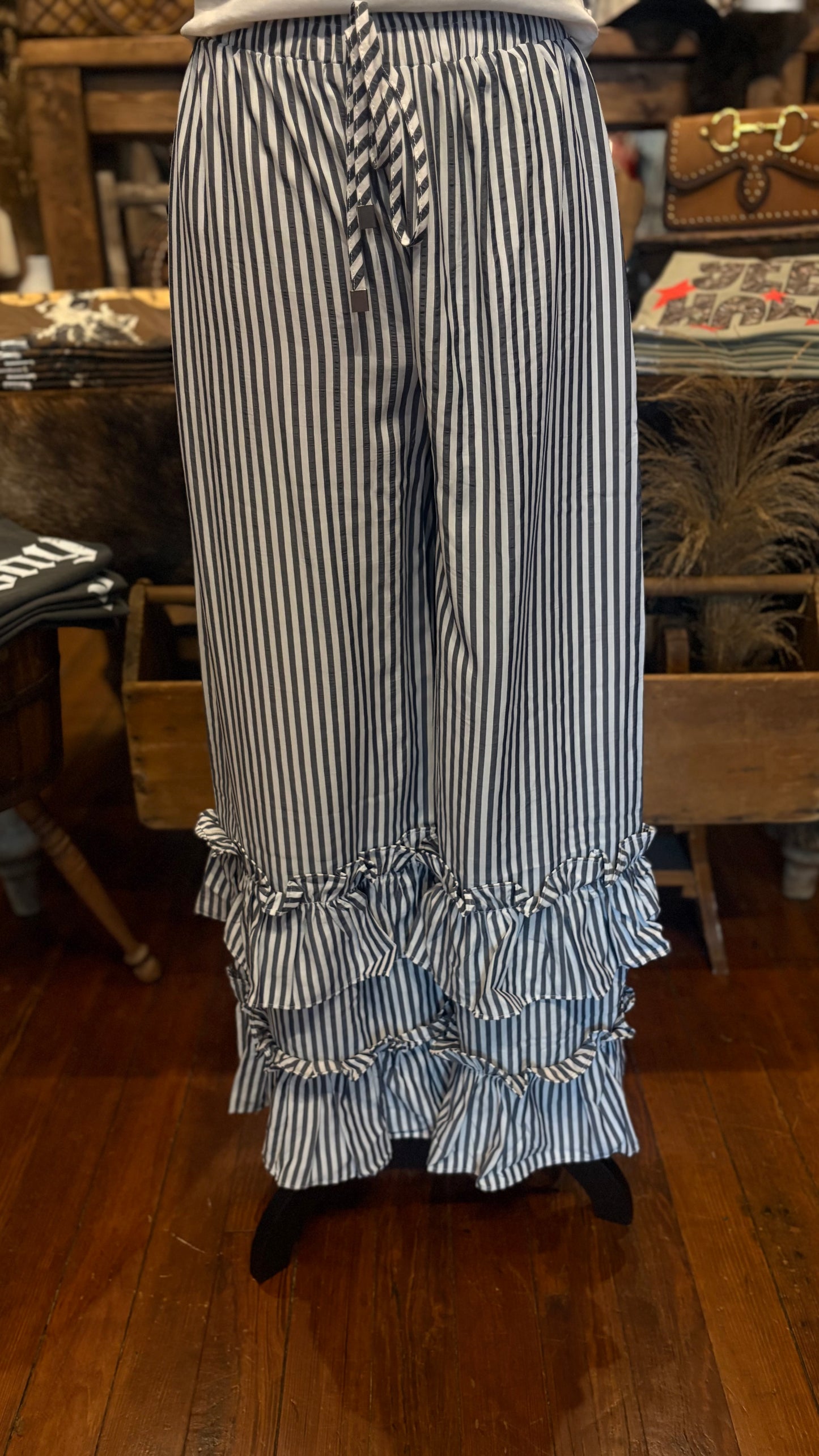 Ruffle River – Navy Striped Pant