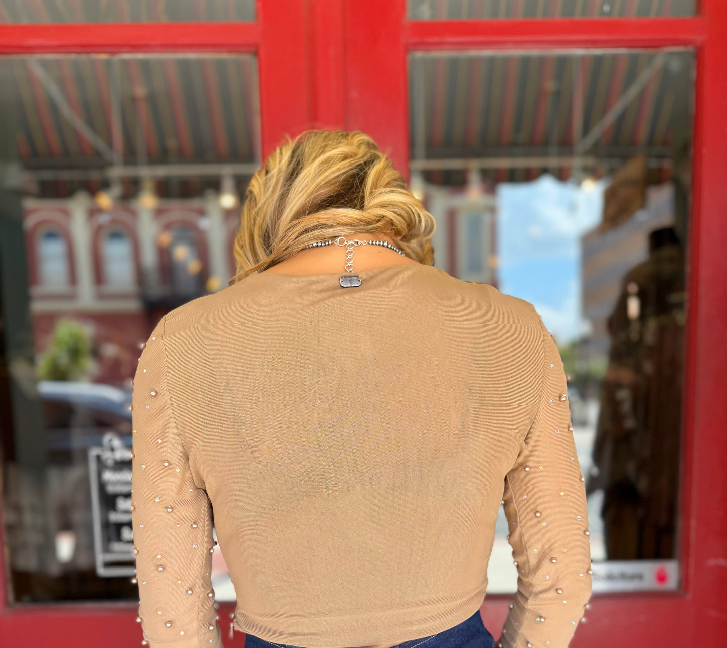Bronzed Beauty – Pearl Mesh Top