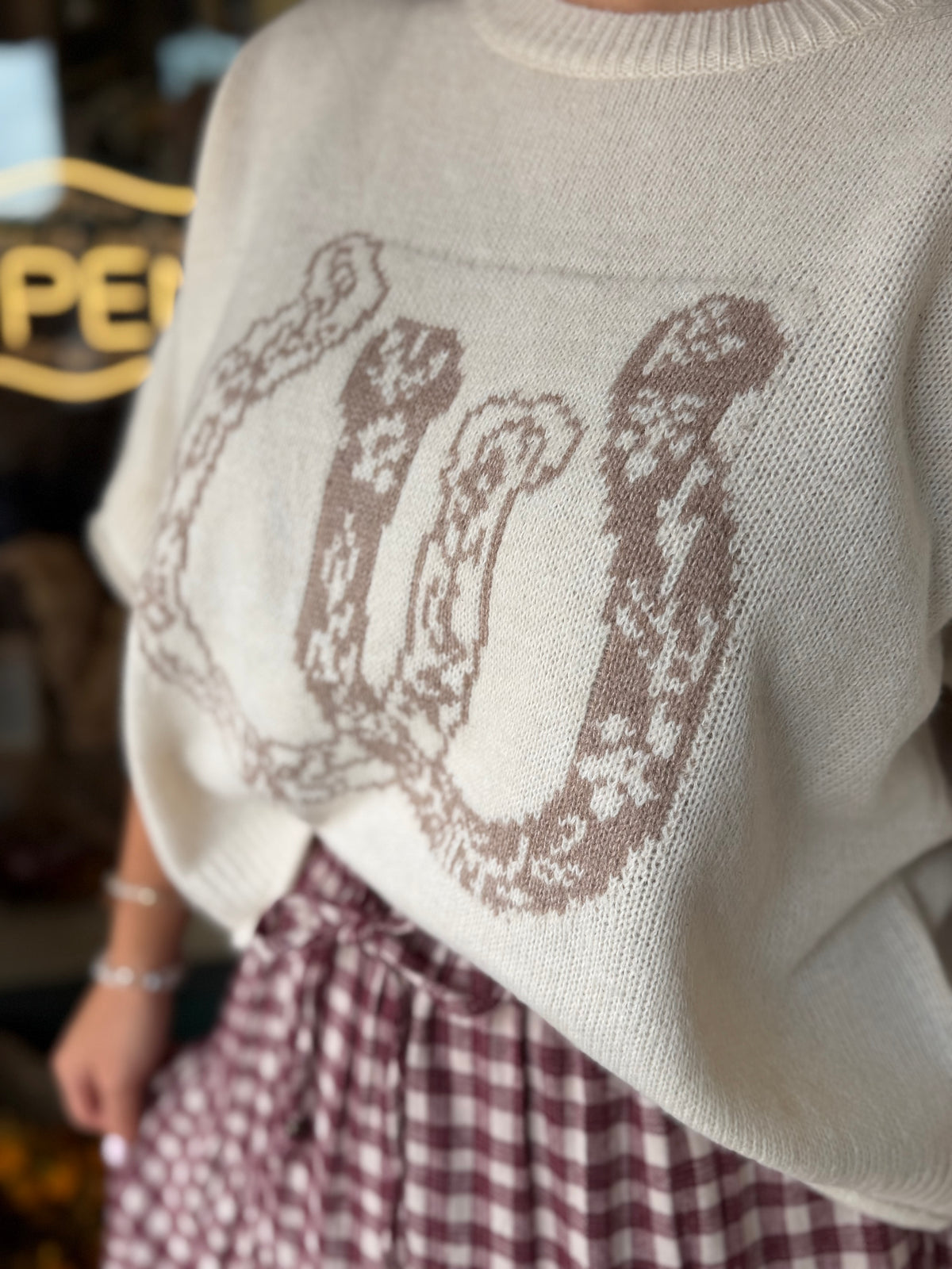 Double Luck – Oat Horseshoe Sweater