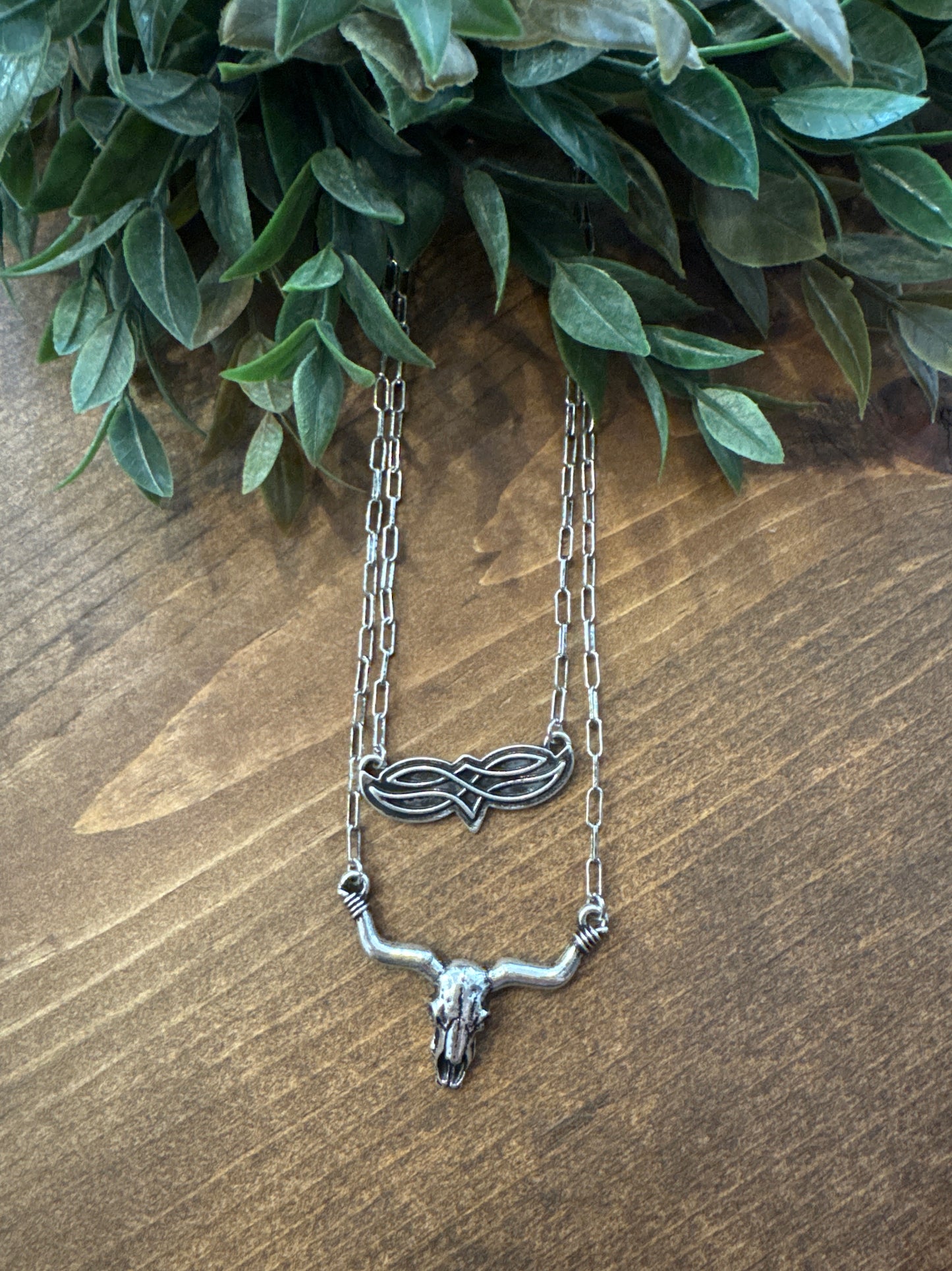 Longhorn & Stitch - Necklace