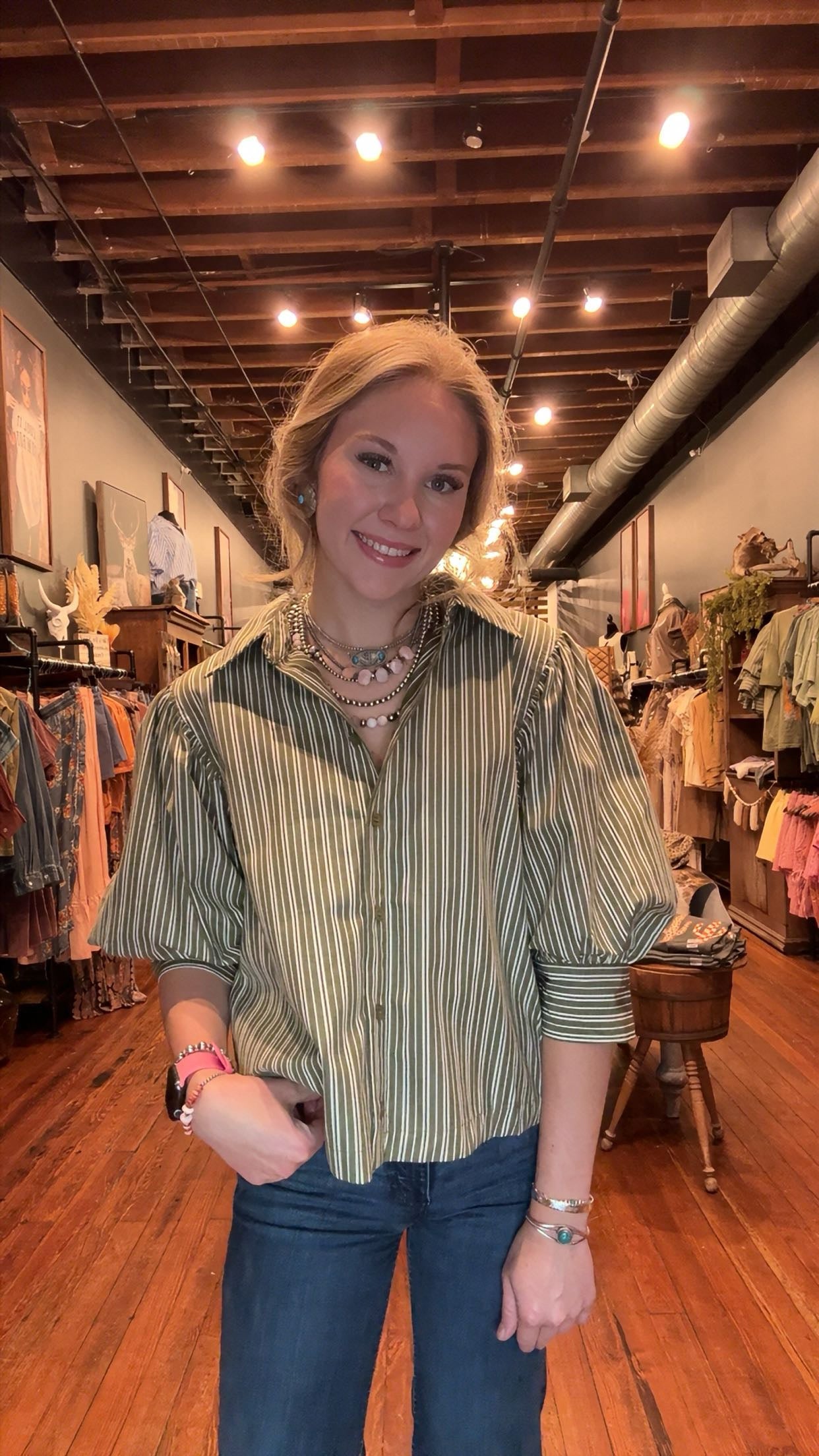 Front Porch Fern – Olive Puff Sleeve Top
