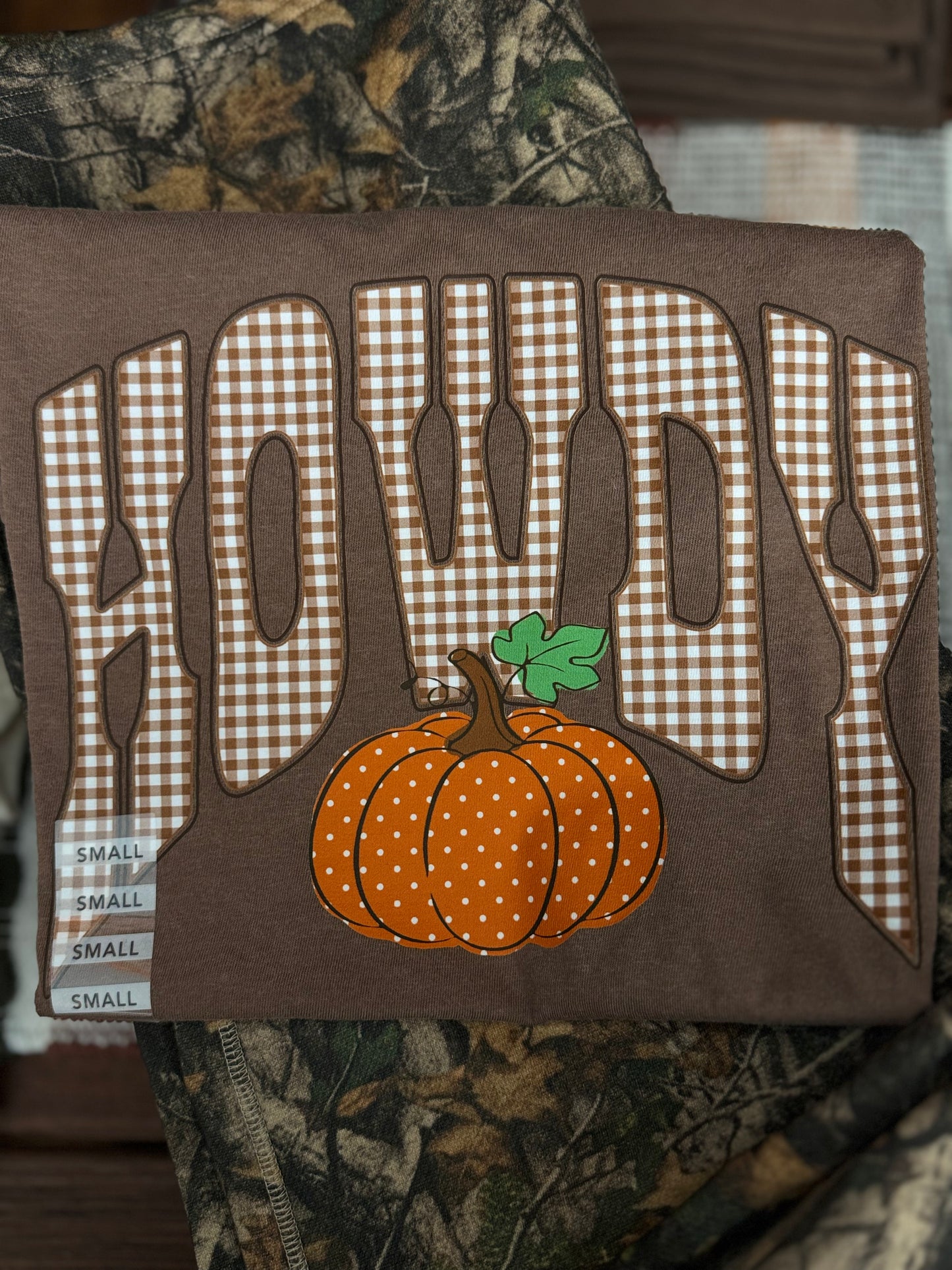 Howdy Gingham Pumpkin - Brown Graphic Tee