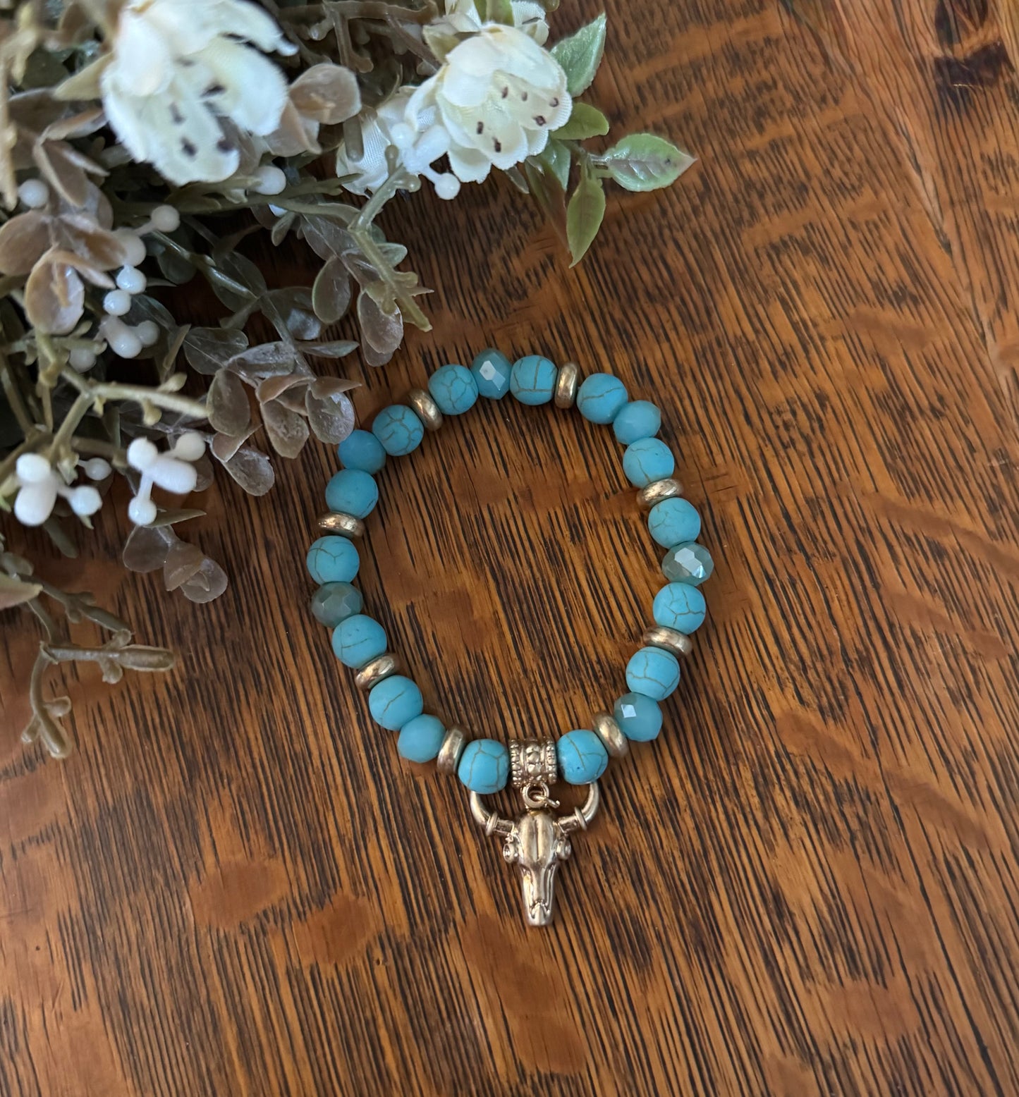 Bull Charm Bracelet - Gold