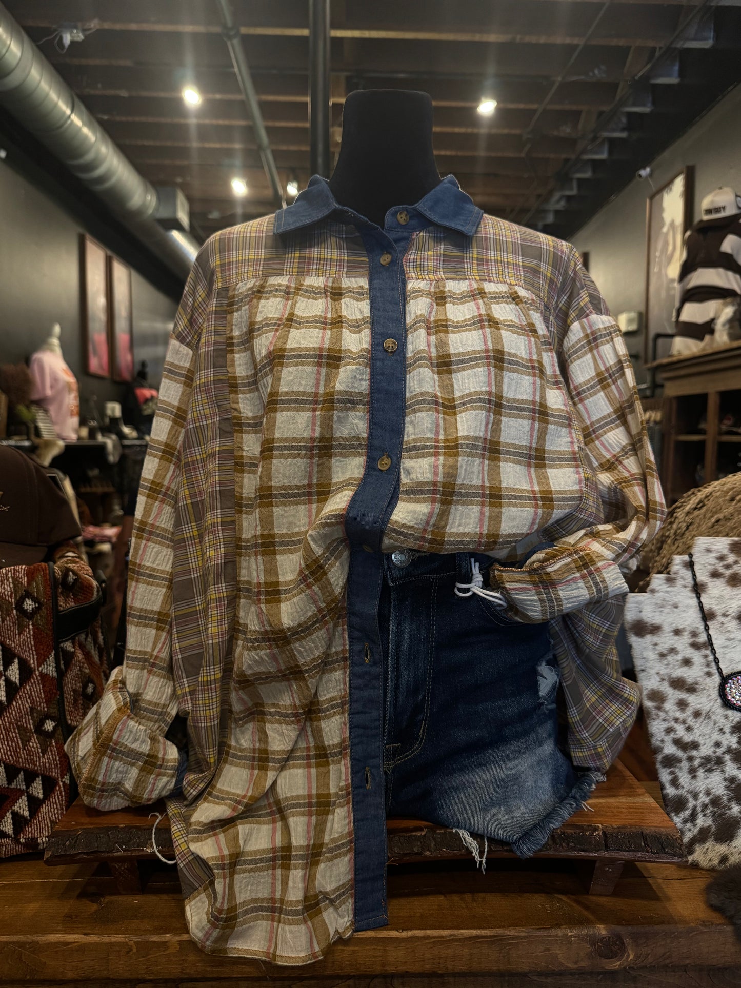 Cozy Cabin – Plaid Flannel Button Down