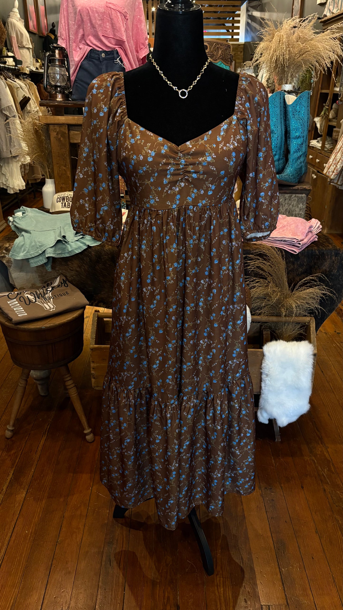 Honey Creek Bloom- Bubble Sleeve Sweetheart Floral Midi Dress