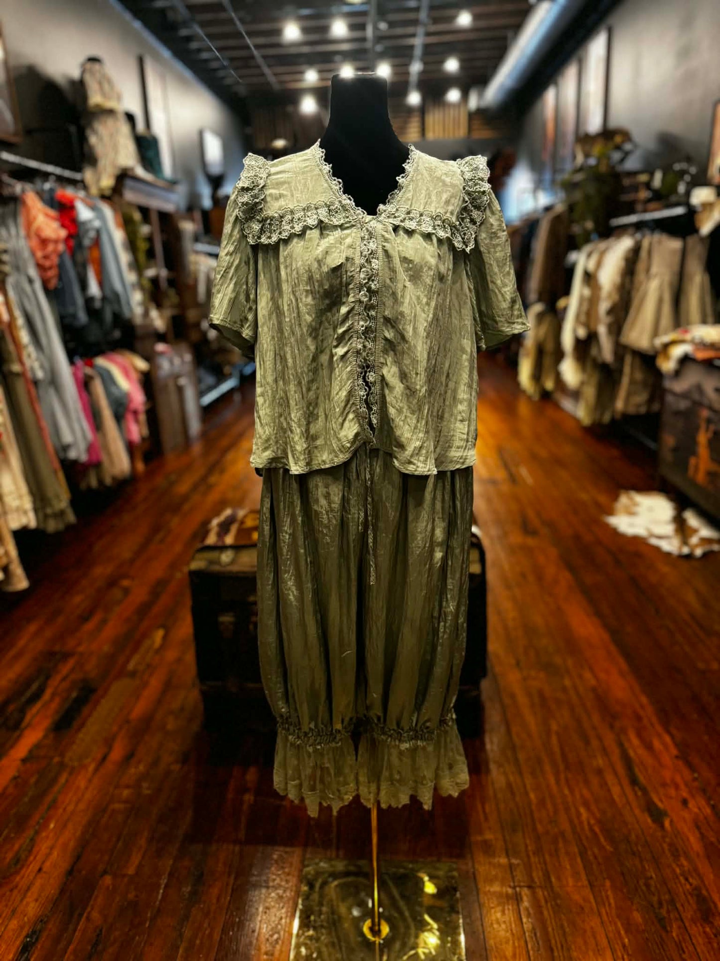 Sage Whisper – Lace Trim Pants