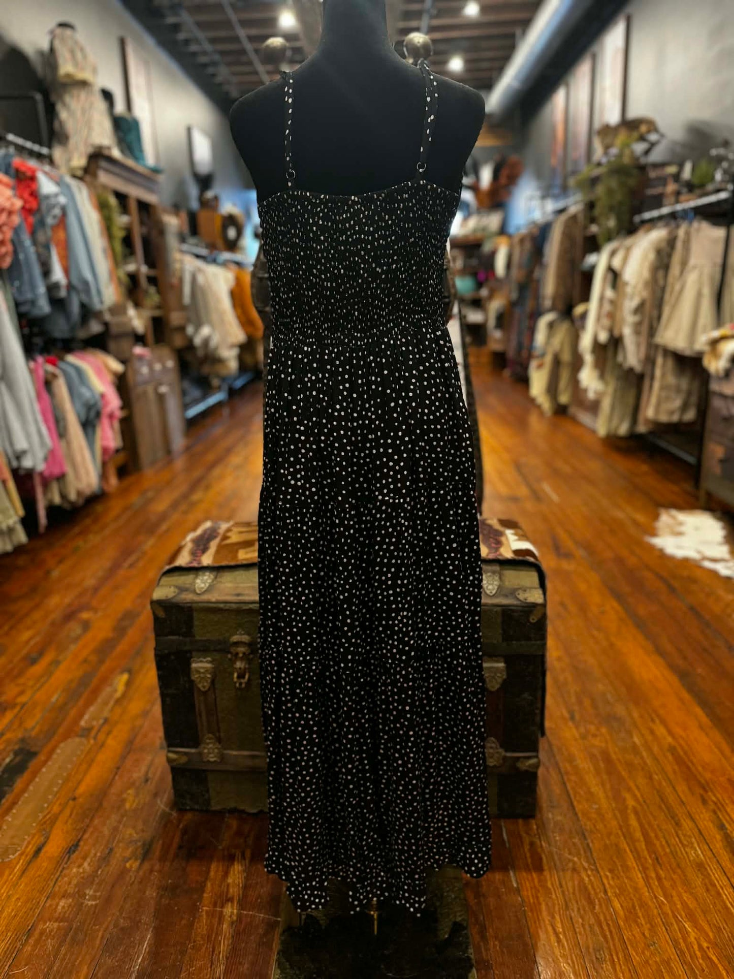 Dottie Darling β Tie Front Maxi Dress