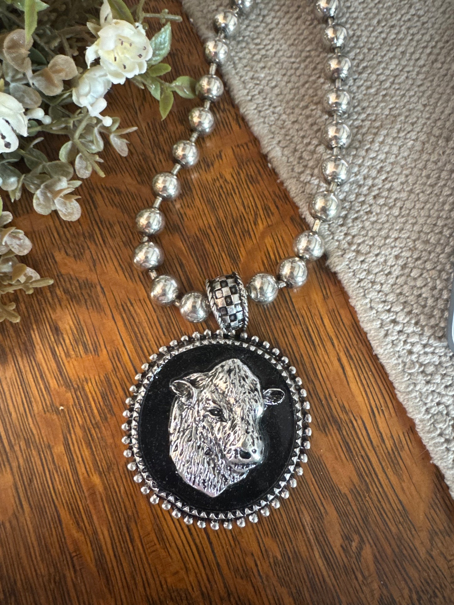 Mega Hereford Coin - Necklace