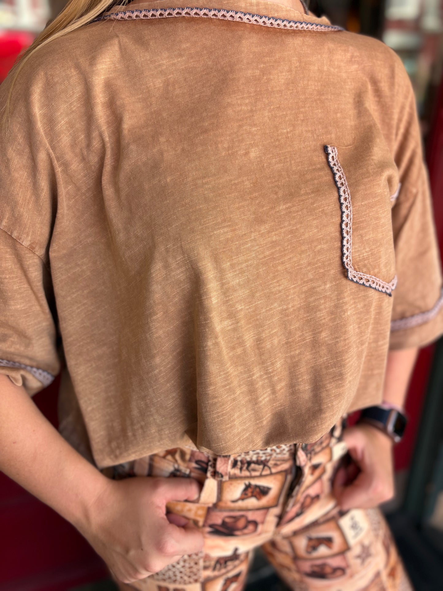 Honey Creek – Camel Mineral Wash Tee