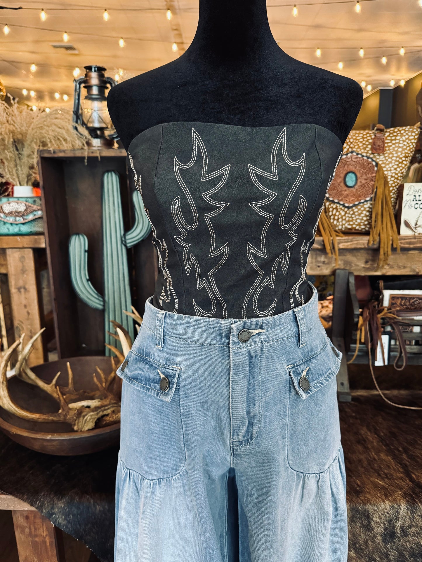 Boot Stitch Corset - Black Top