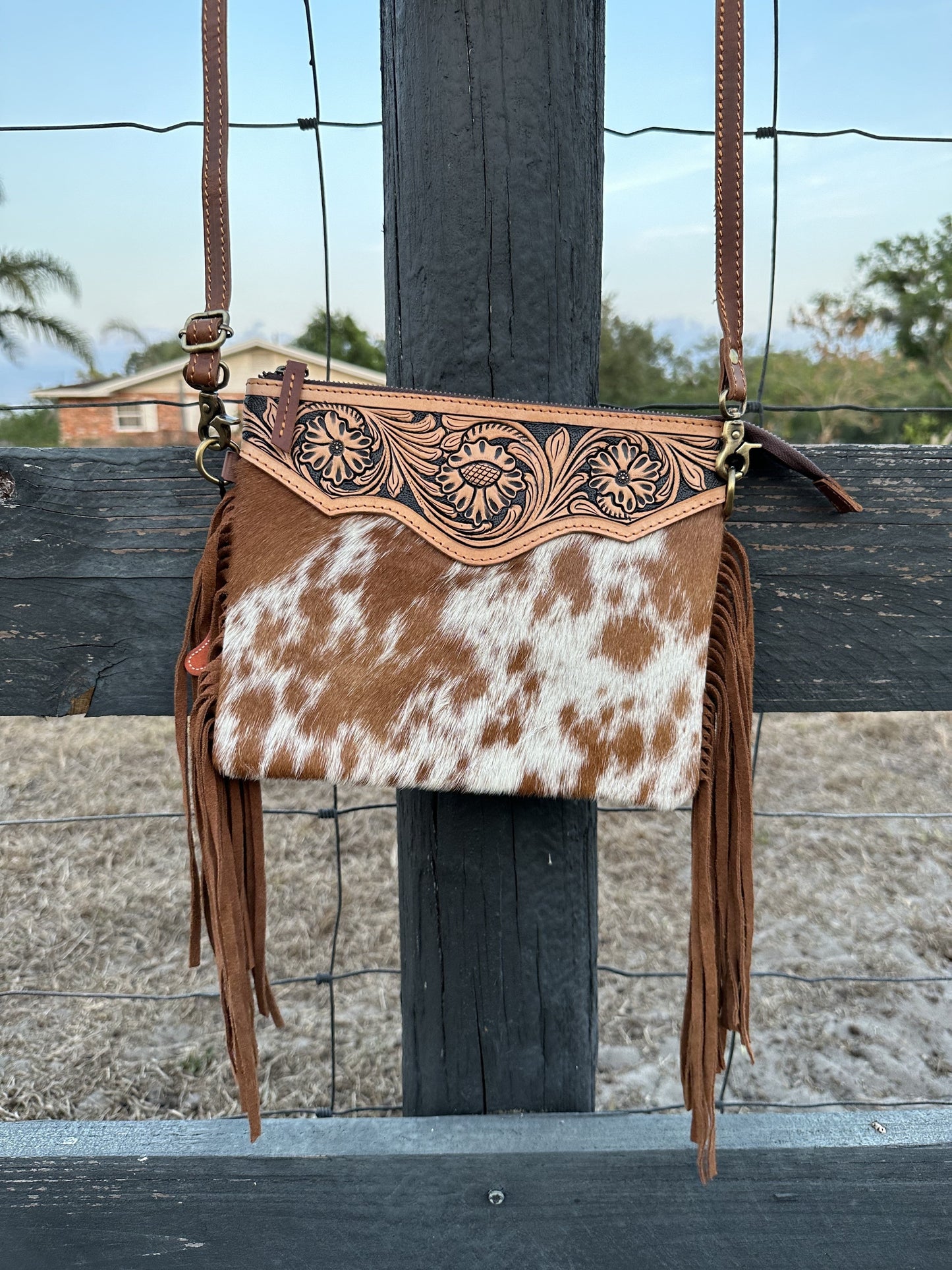 Open the Pin - Crossbody