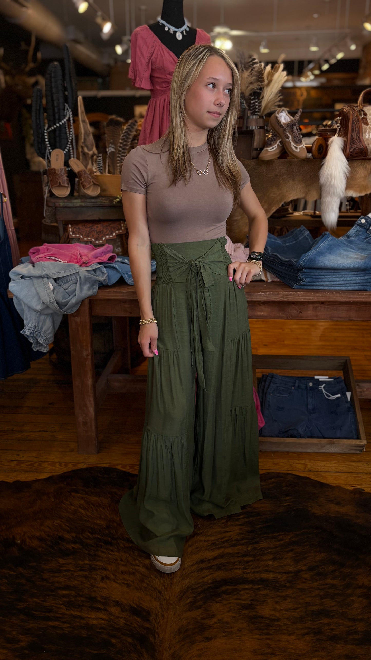 Earthbound Olive – Wide Leg Pants