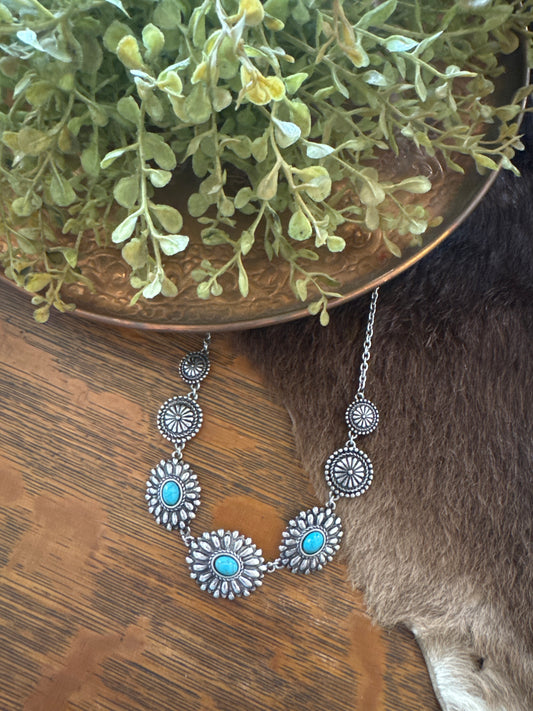 Scalewind Concho - Necklace Set