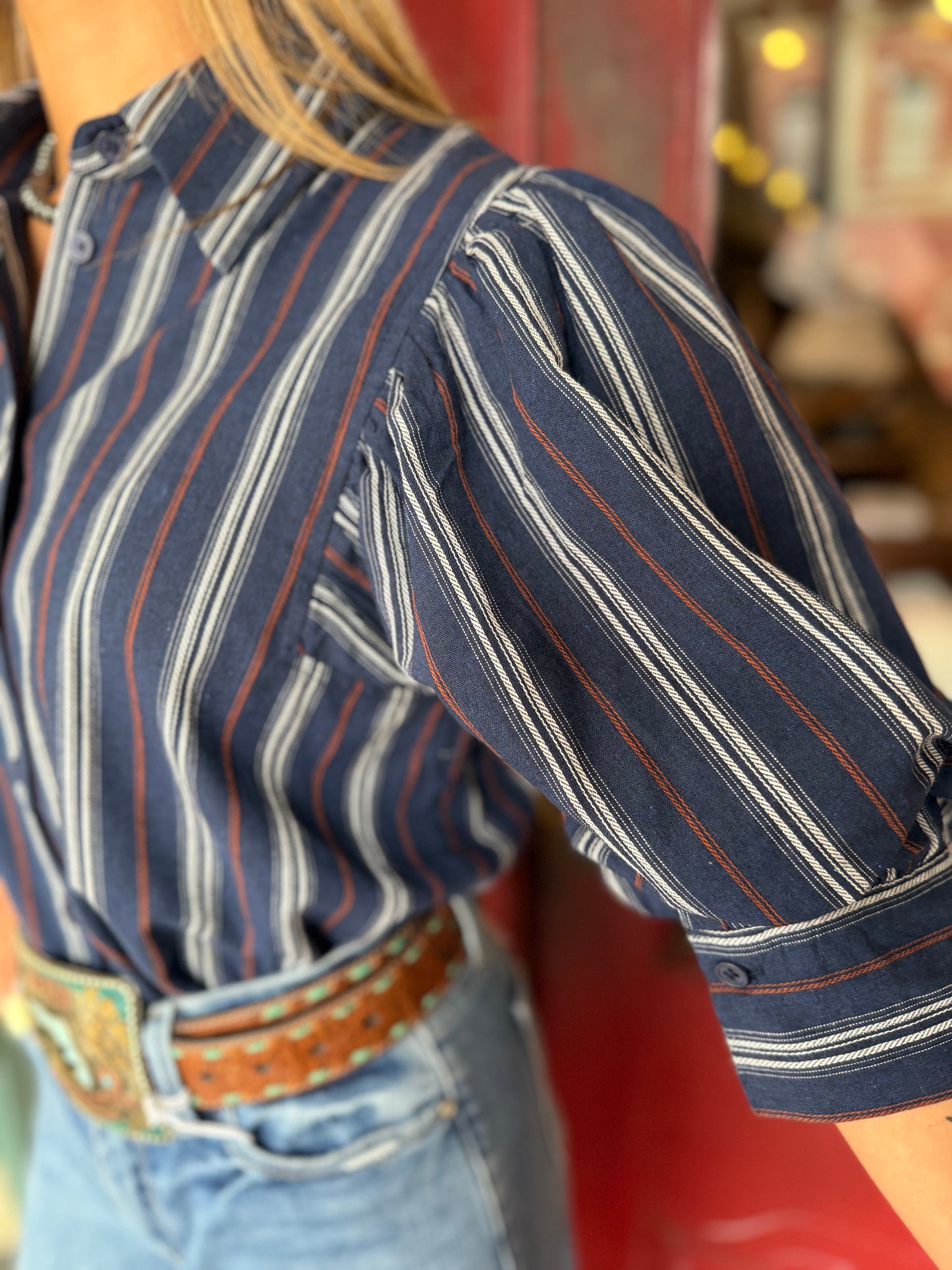 Into the Night – Navy Puff Sleeve Top