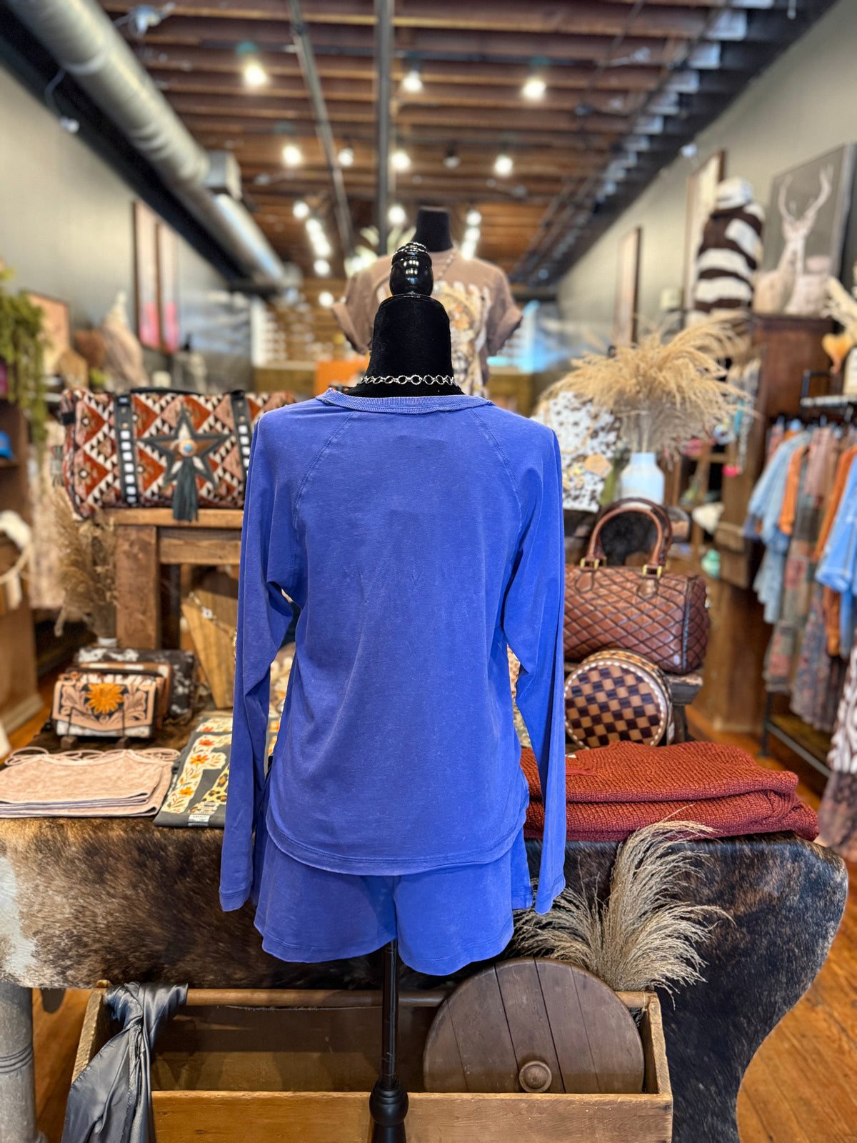 Cozy Days – Royal Blue L/S Mineral Wash Set
