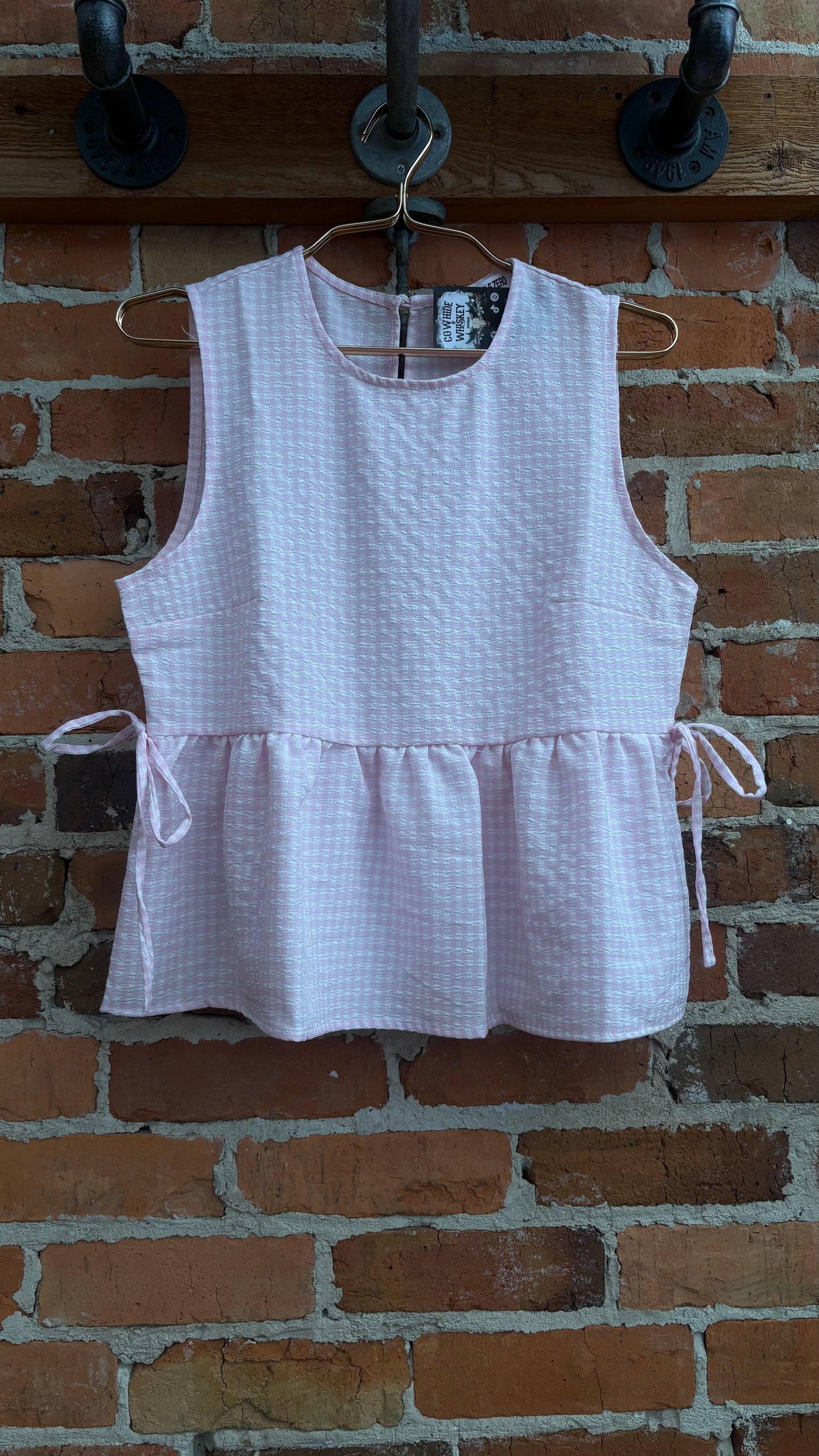 Rosy Range – Tank