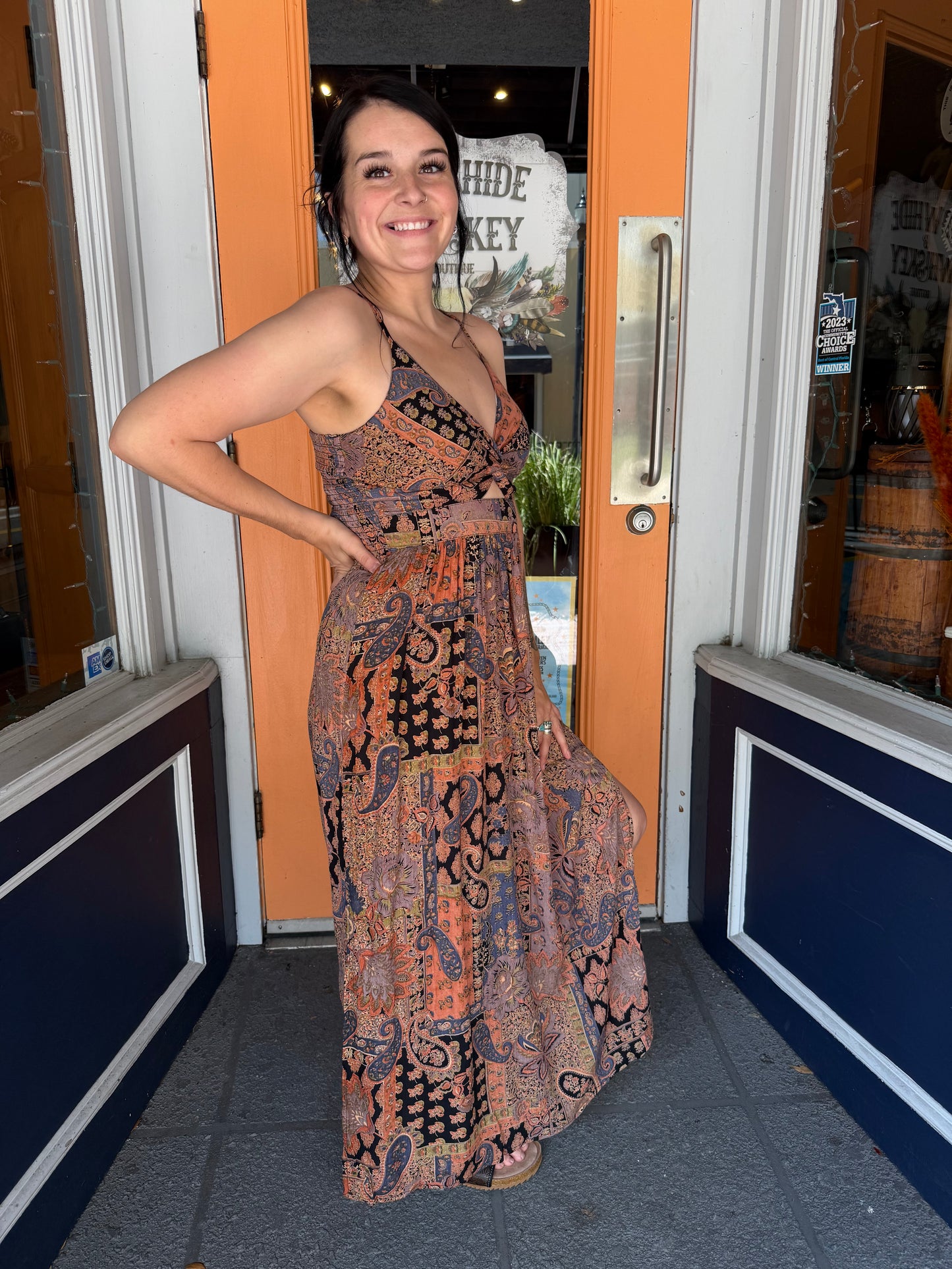 Romantic Noir – Paisley Maxi Dress