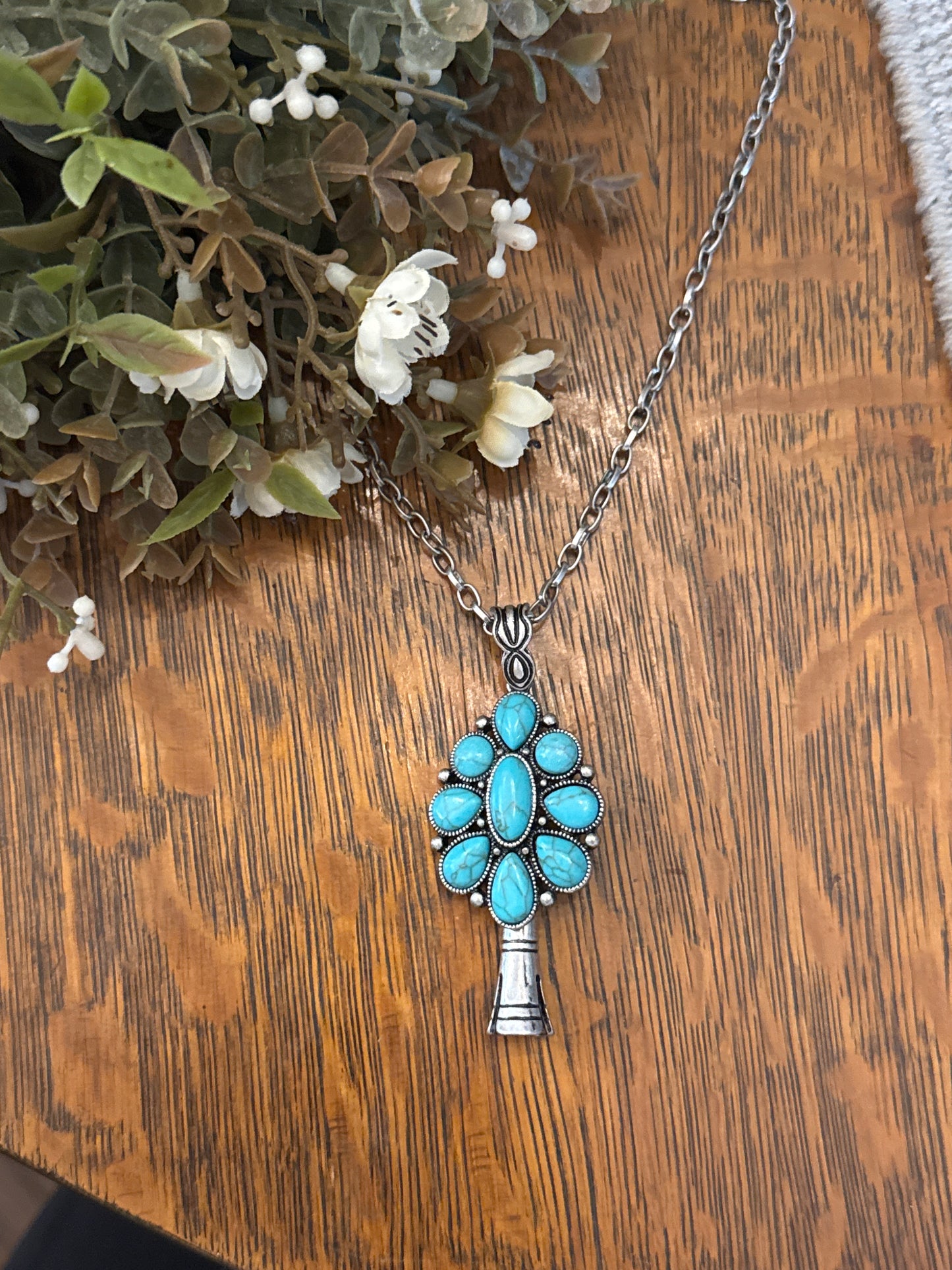 Long Blossom - Necklace