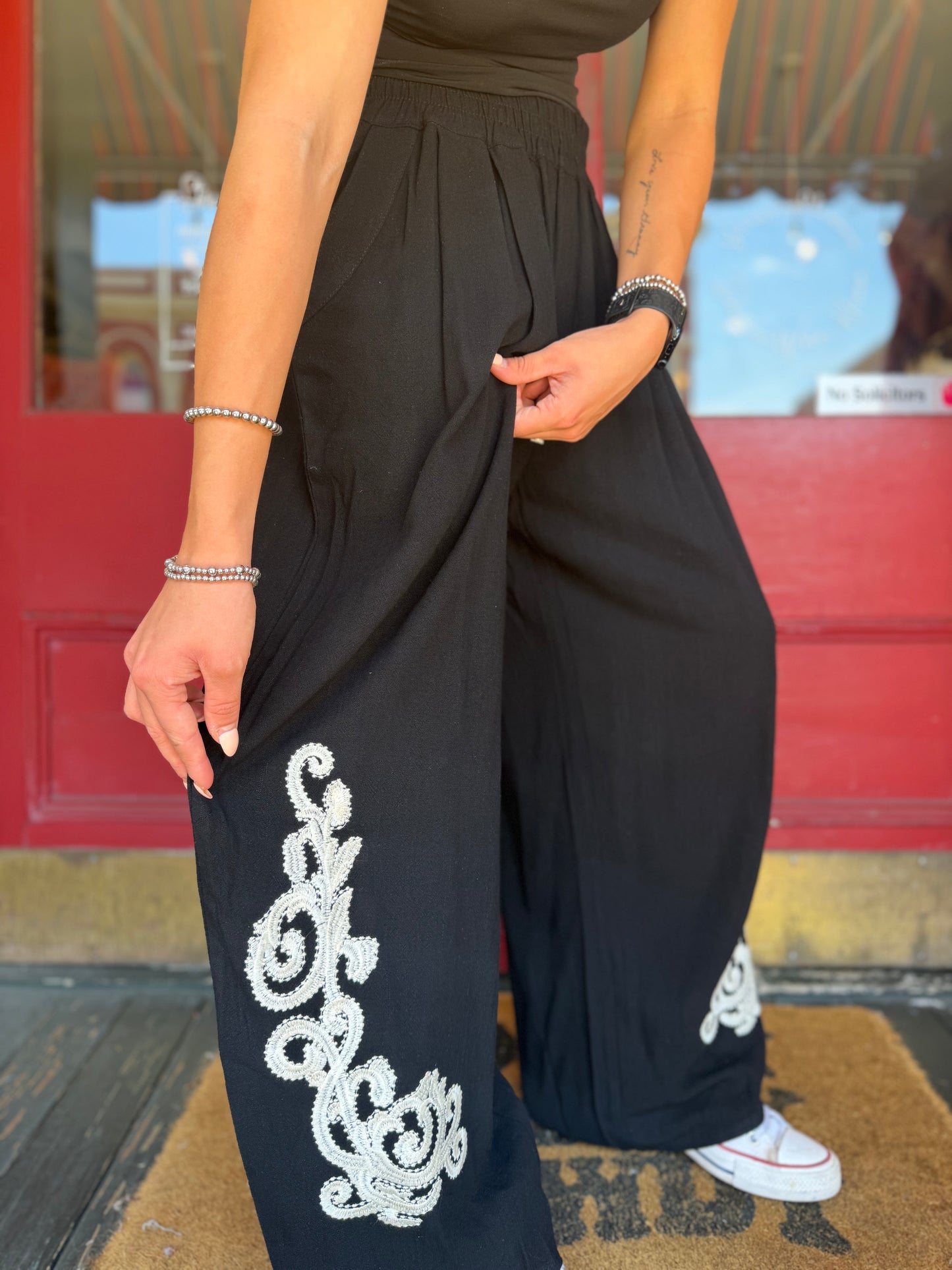 Ash & Ivy – Black Wide Leg Linen Pants