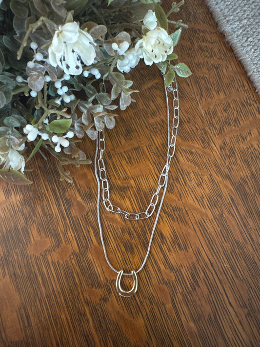 Golden Horseshoe Chain - Necklace