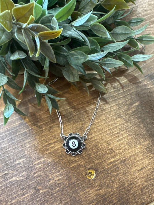 Chain 8Ball - Necklace