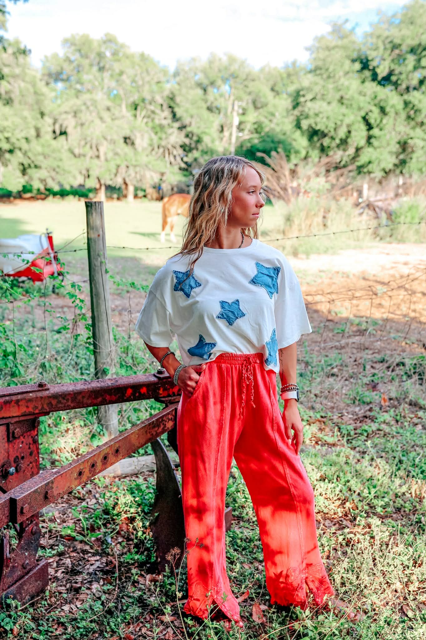 Bomb Pop – White Cropped Tee