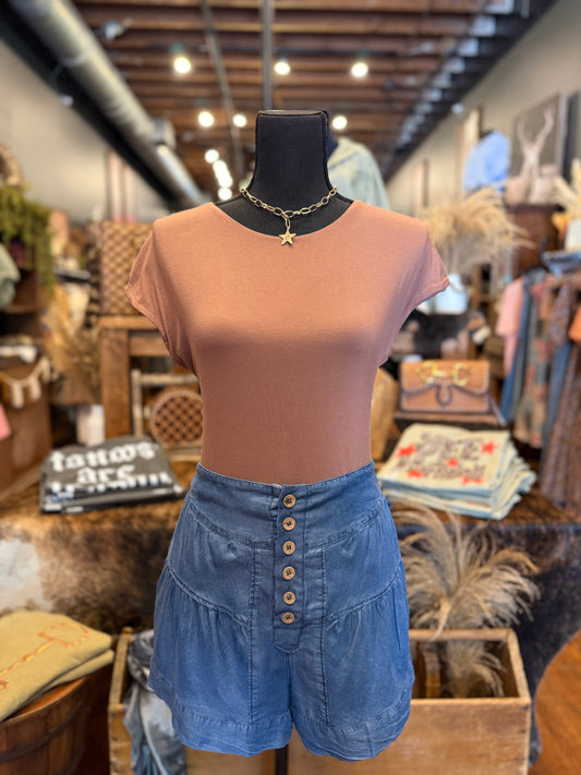 Seamless Intent – Brown Mini Tee