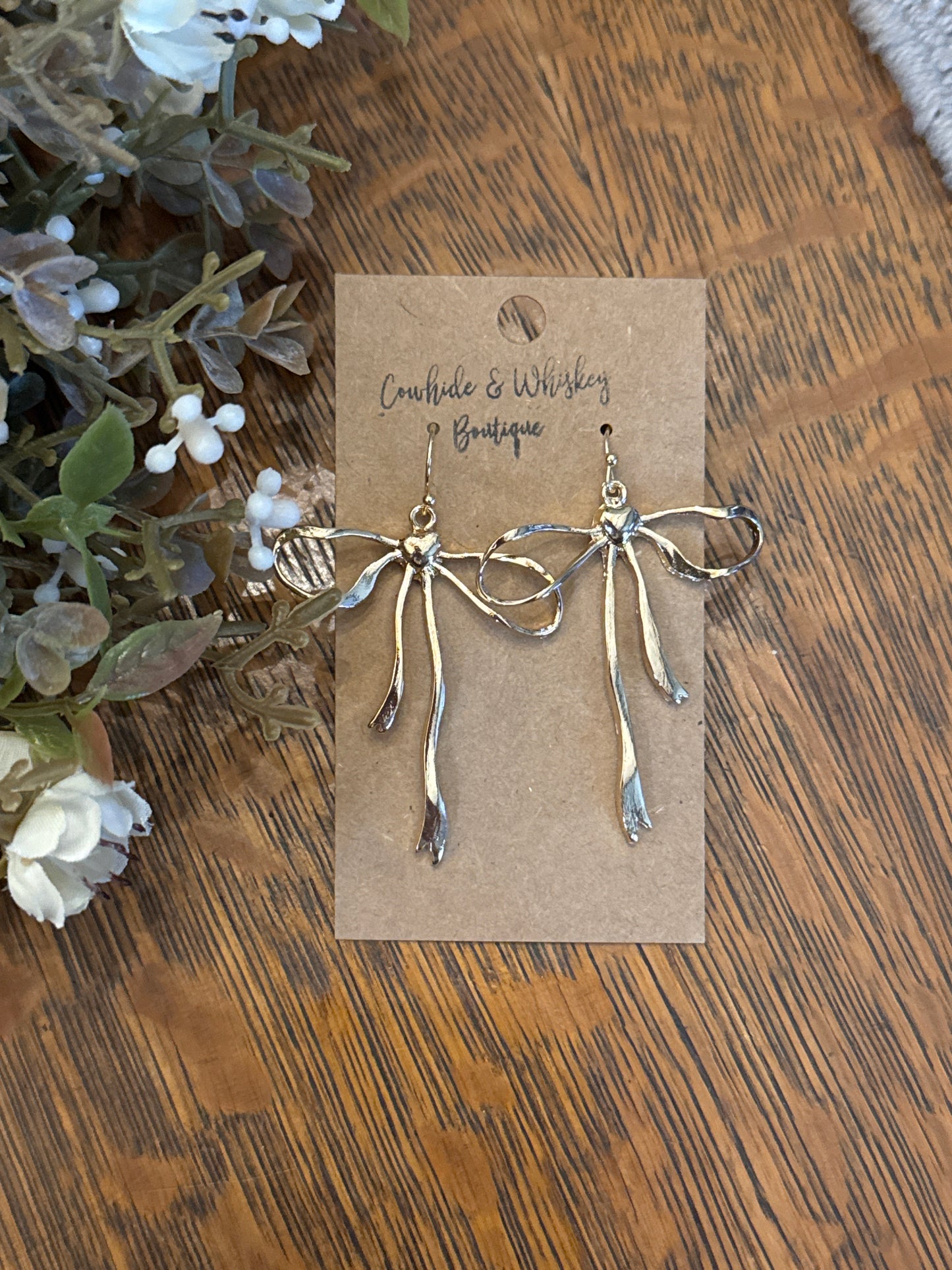 Flow Heart Bows - Gold Earrings