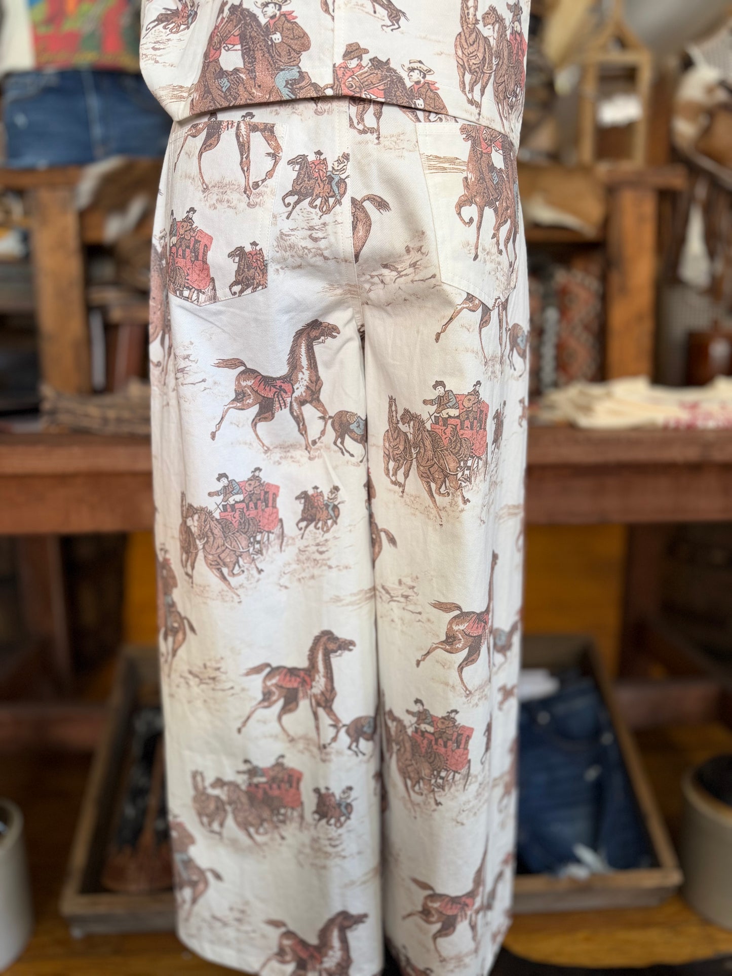 Wagon Wheel Romance – Wide Leg Pants