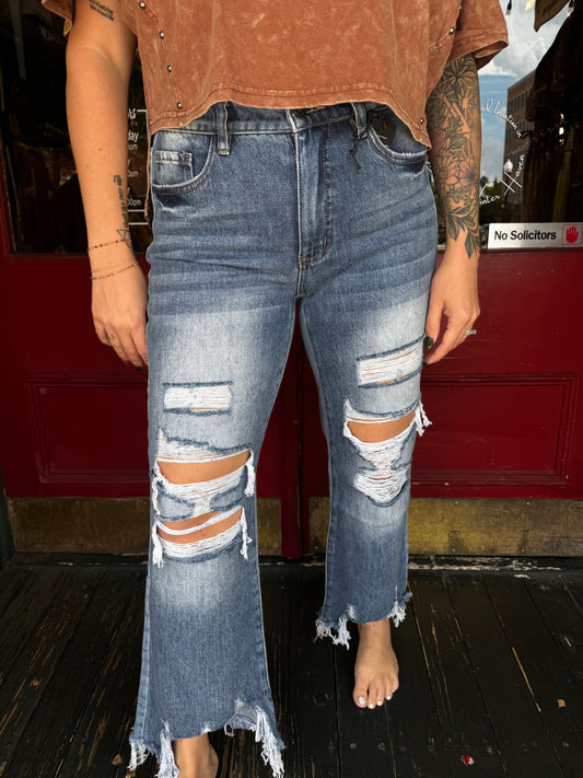 Rough Around the Edges – Mid-Rise Crop Flare Jean