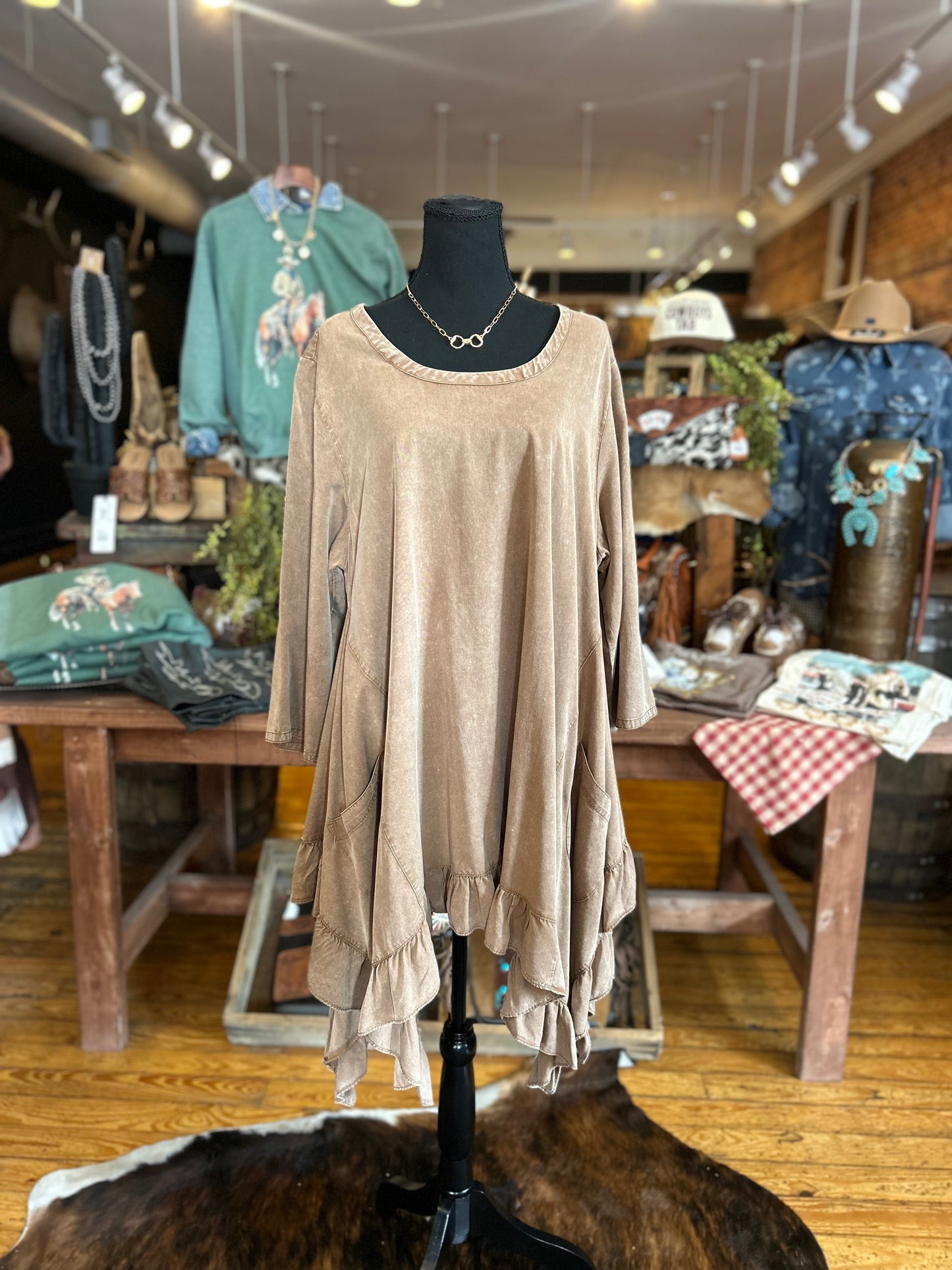 Autumn Ease – Ruffle Sleeve Dress