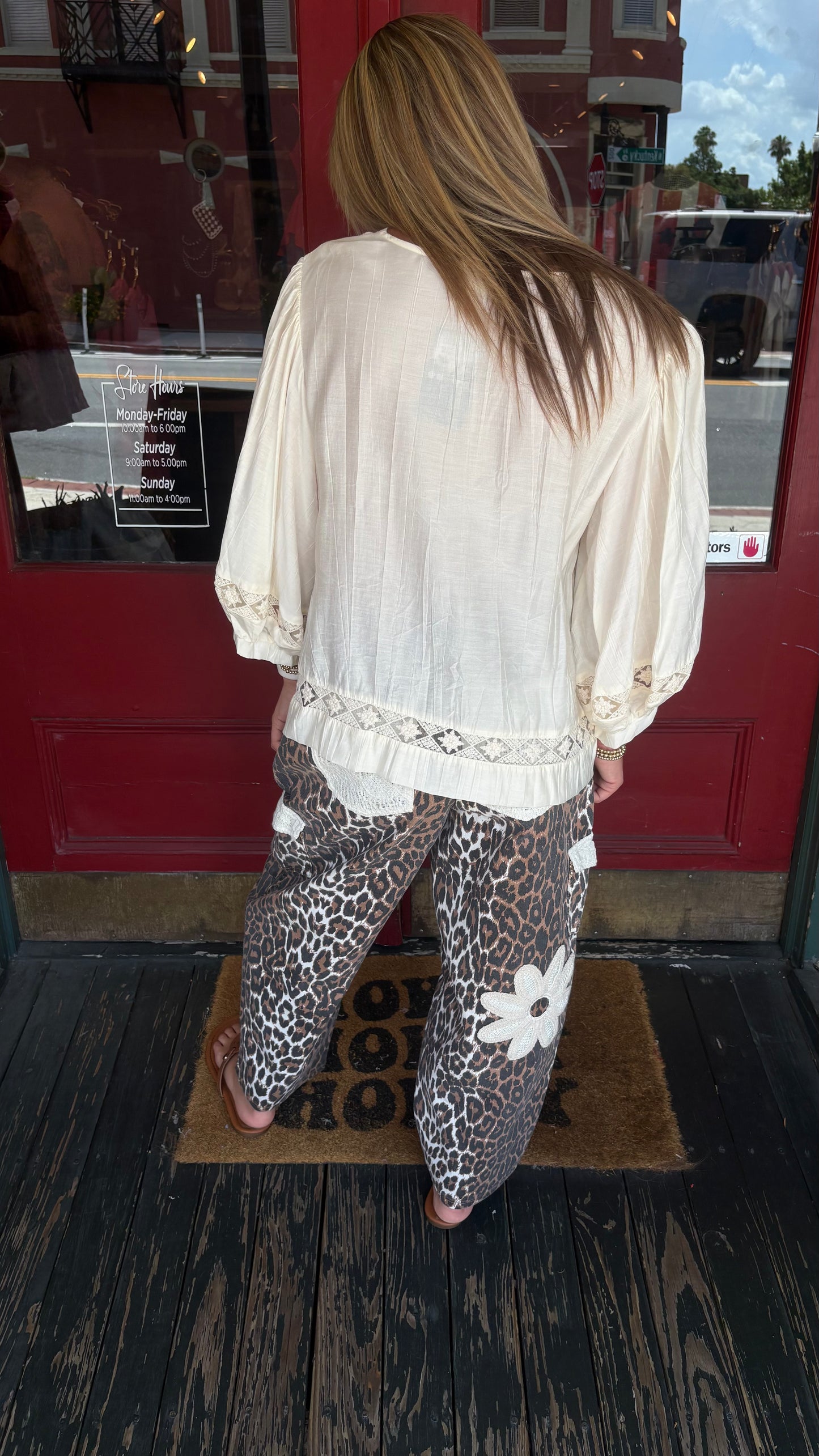 Wild Bloom – Leopard Barrel Jeans